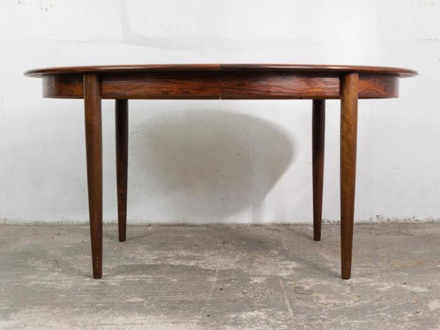 1960s Mid Century Danish Gudme Møbelfabrik Rosewood Extendable Dining Table In Good Condition In London, GB