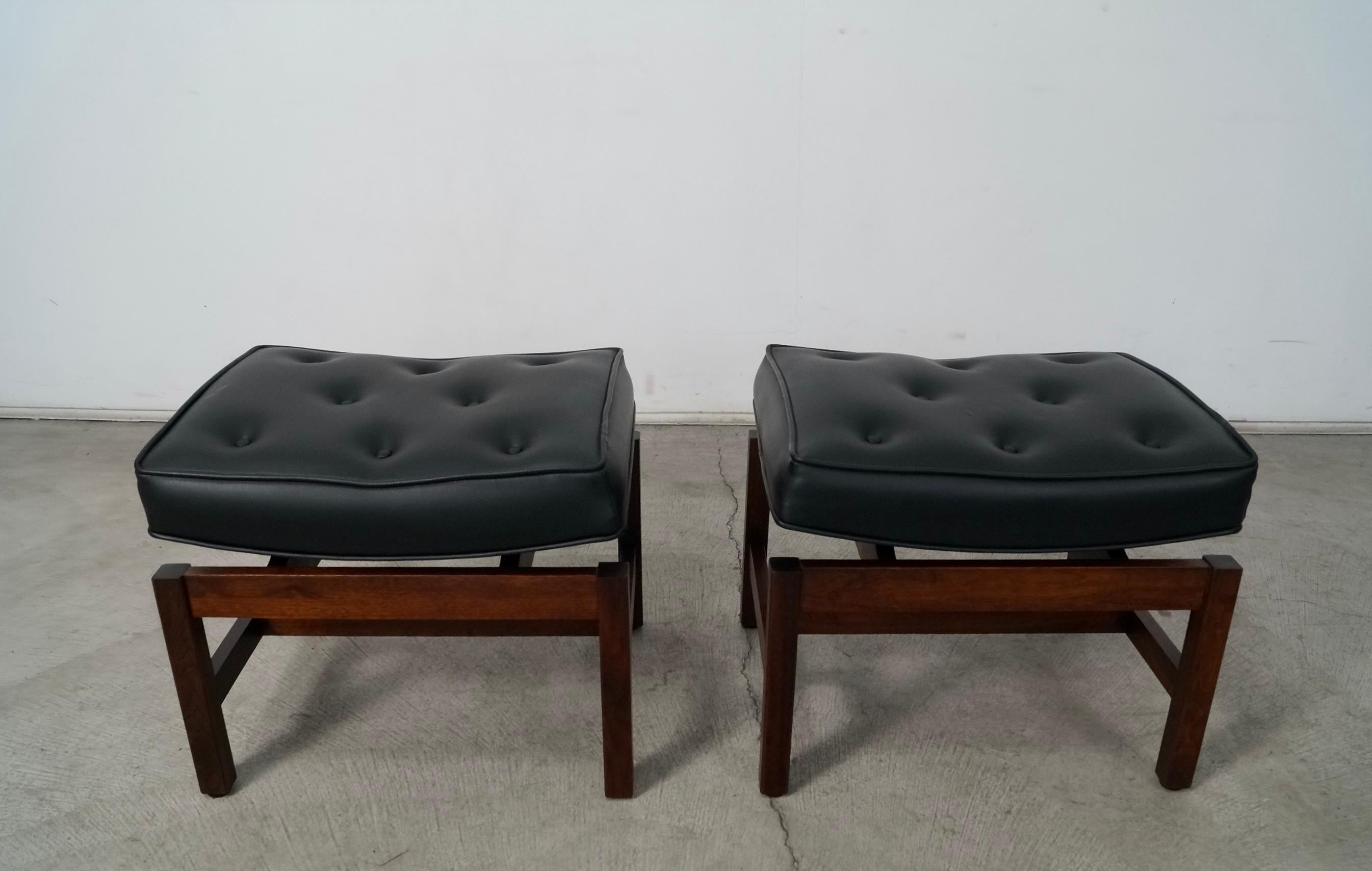 1960's Mid-Century Danish Modern Jens Risom Stools / Benches - a Pair In Good Condition In Burbank, CA