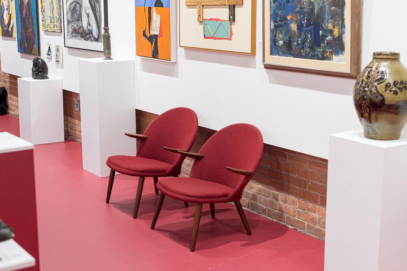 Fauteuils de salon rouges danois modernes du milieu du siècle par Kurt Olsen, années 1960 en vente 3