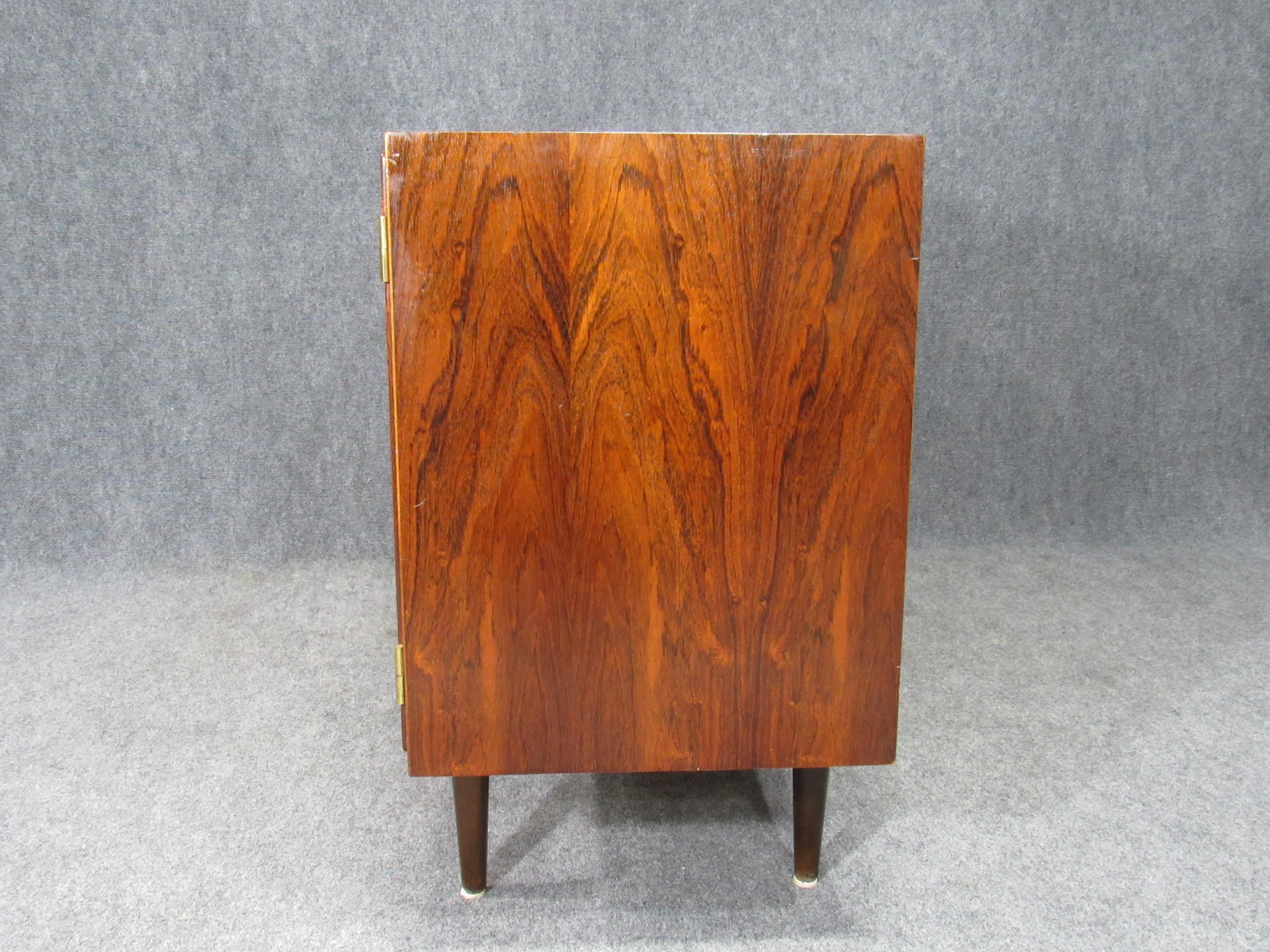 1960s Midcentury Danish Modern Rosewood Credenza Sideboard by Poul Hundevad 3