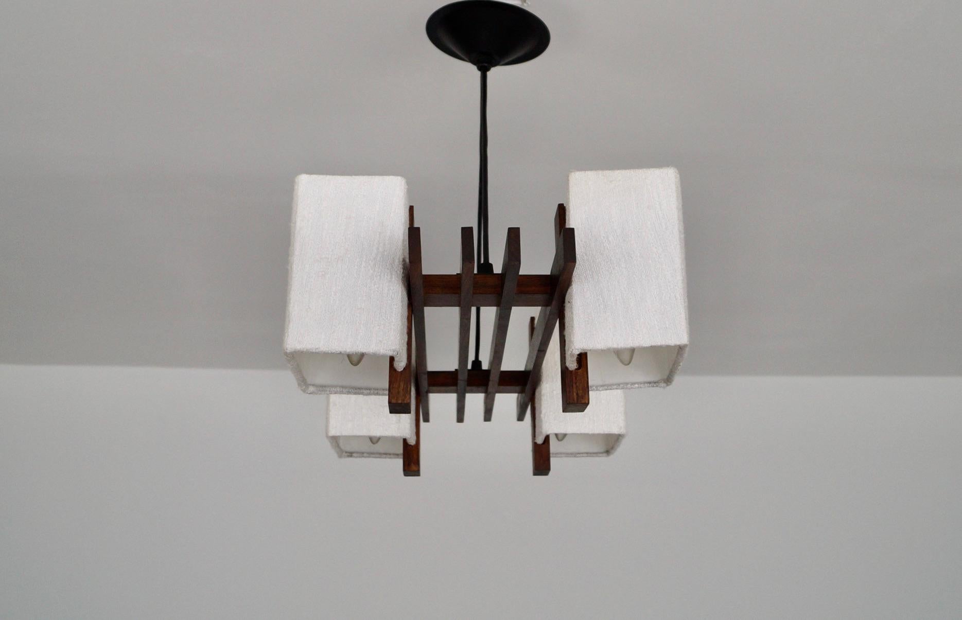 Lampadario danese moderno a doghe in legno di palissandro del 1960 in vendita 4