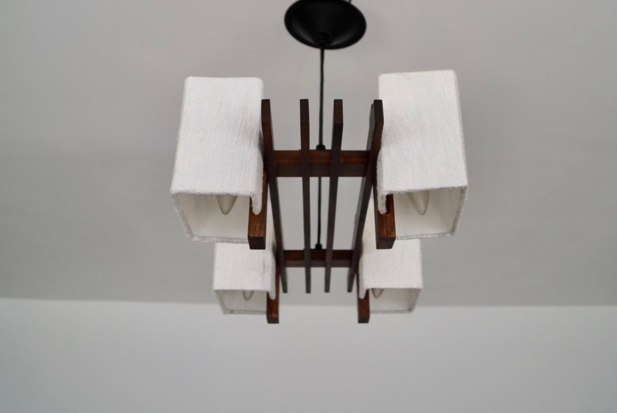Lampadario danese moderno a doghe in legno di palissandro del 1960 in vendita 5
