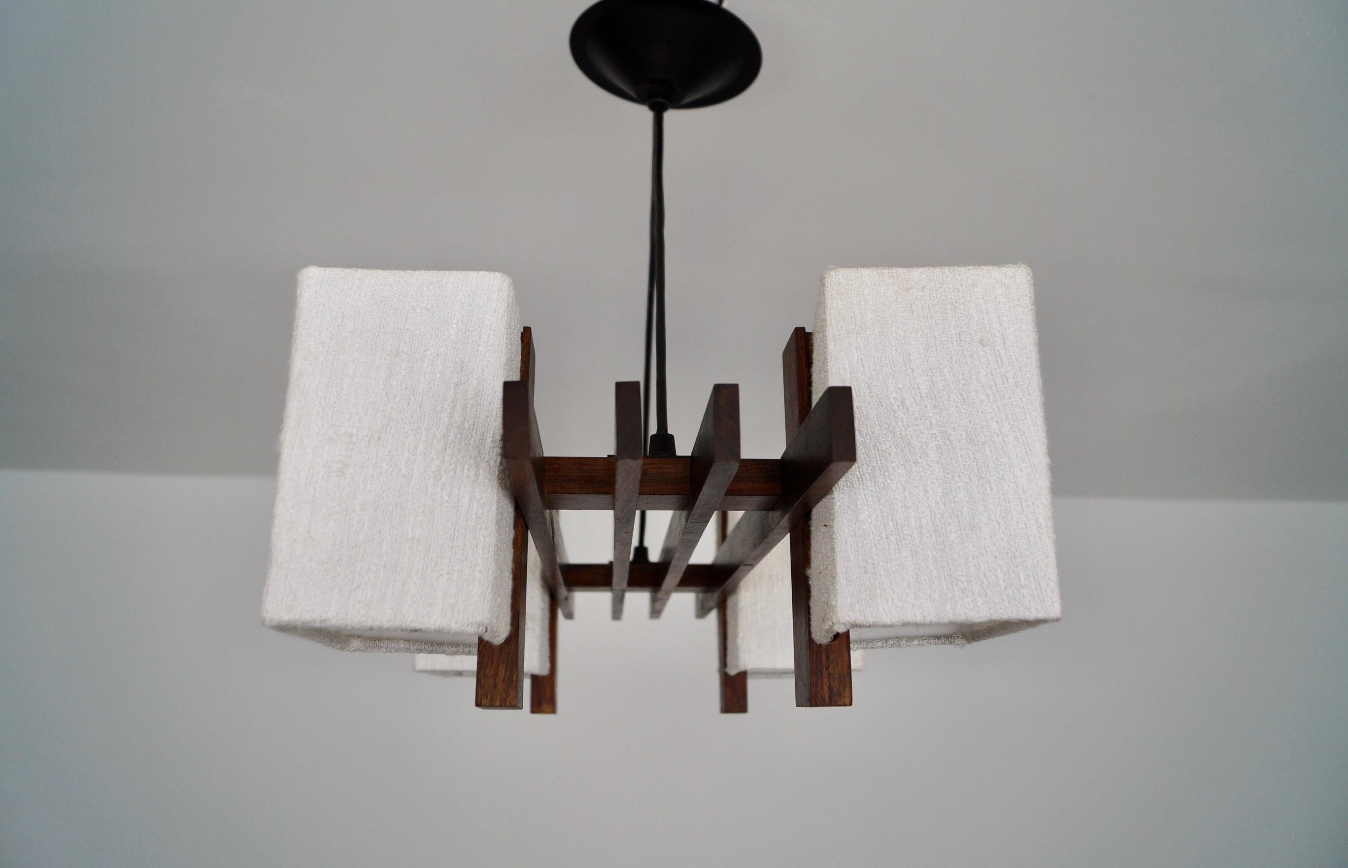 Lampadario danese moderno a doghe in legno di palissandro del 1960 in vendita 7