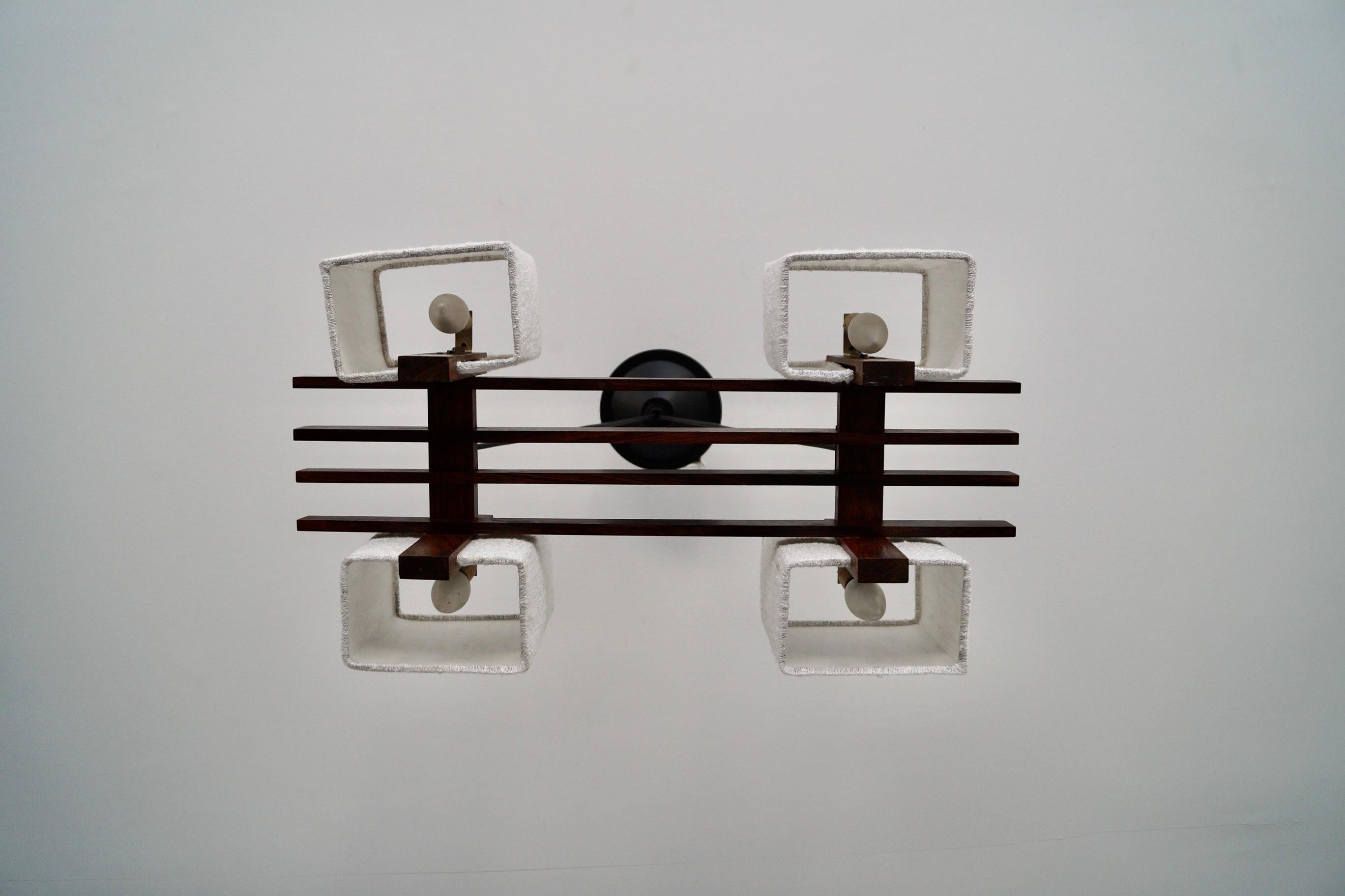 Metà XX secolo Lampadario danese moderno a doghe in legno di palissandro del 1960 in vendita