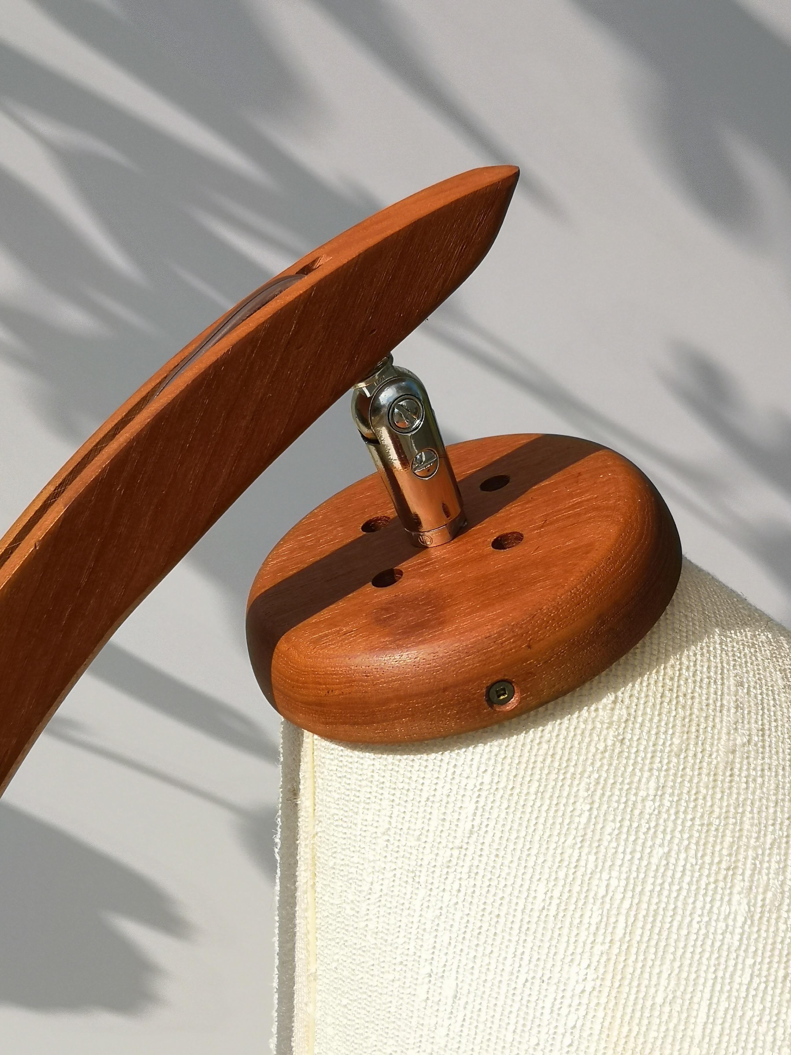 1960er Jahre Midcentury Danish Modern Teak Stehlampe (Unbekannt) im Angebot