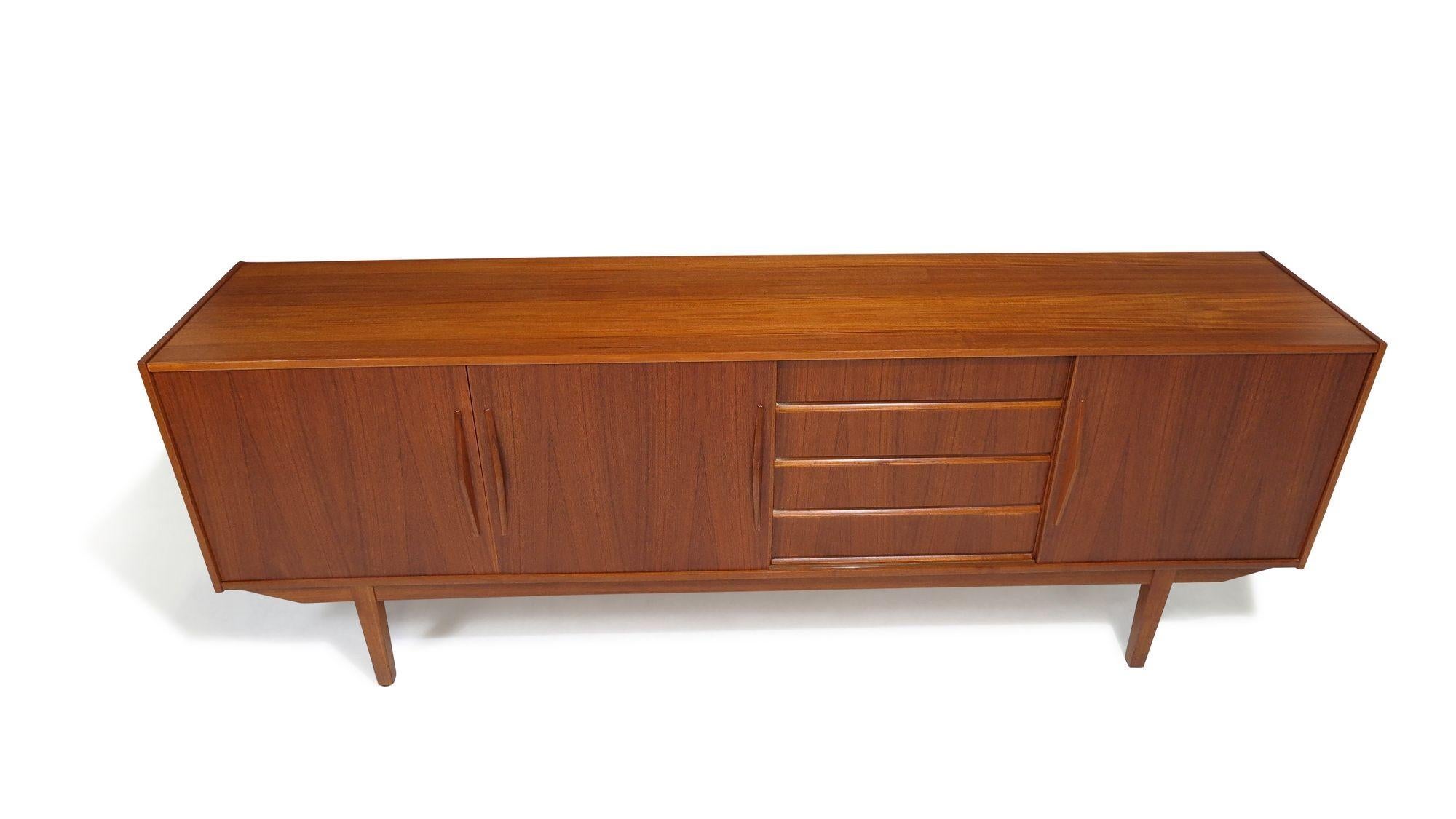 1960's Mid-century Danish Teak Credenza with Doors and Drawers For Sale 2