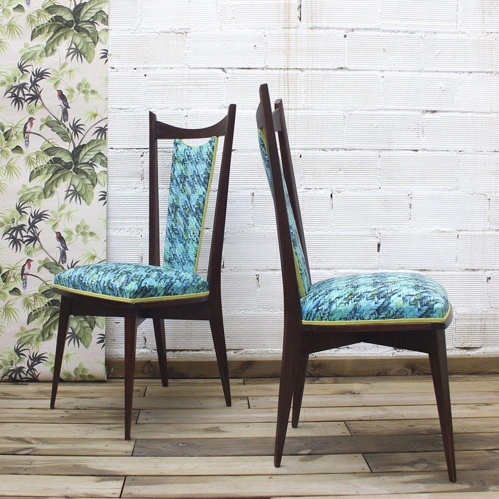 This is a set of 2 chairs from the 1960s and made in France. They have been reupholstered in a blue and green herringbone pattern fabric and the frame is a dark stained wood. 

The chairs are 100 cm tall, 45cm wide and 50 cm deep.