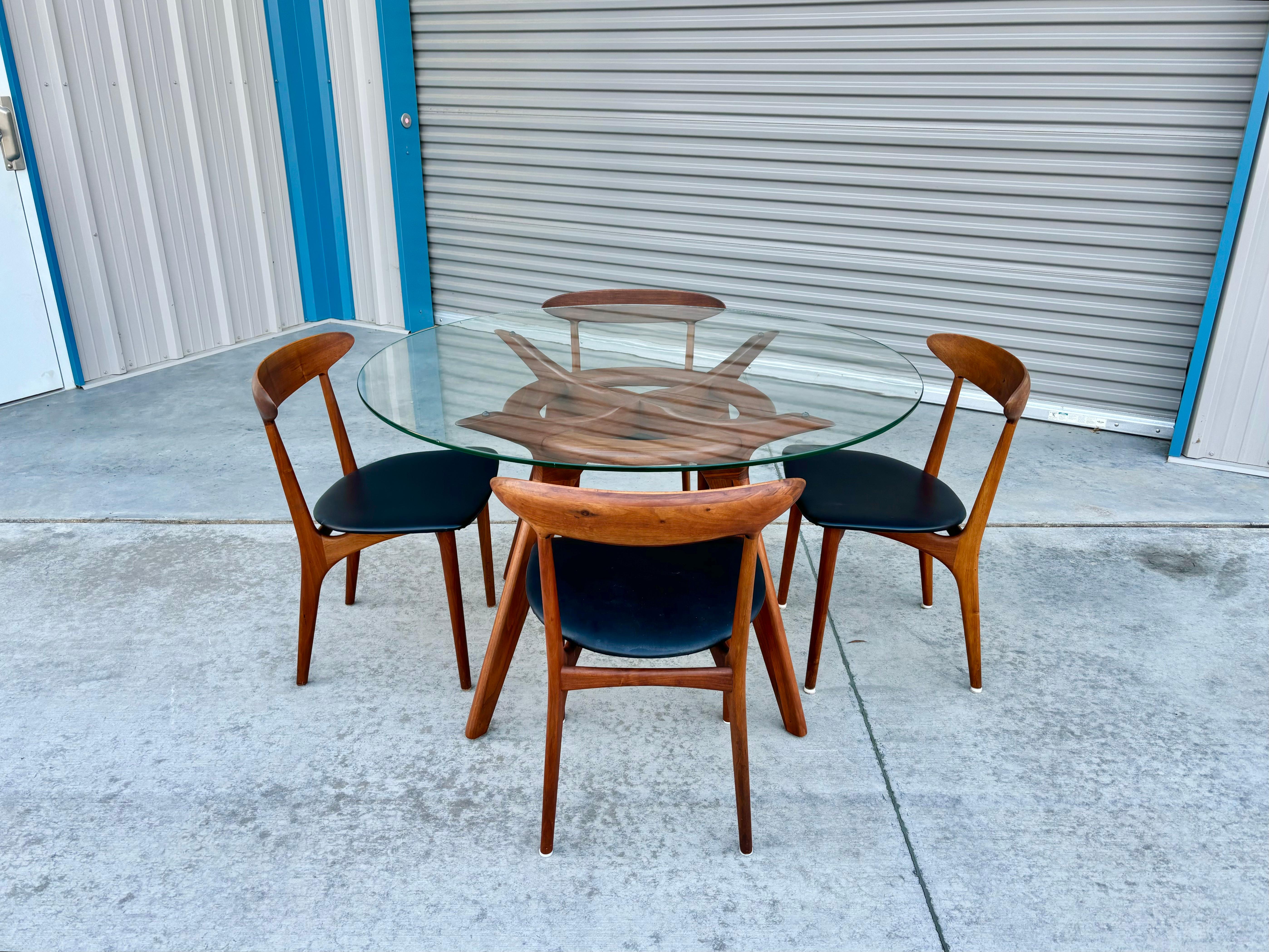 1960er Jahre Mid Century Esszimmer-Set (Moderne der Mitte des Jahrhunderts)