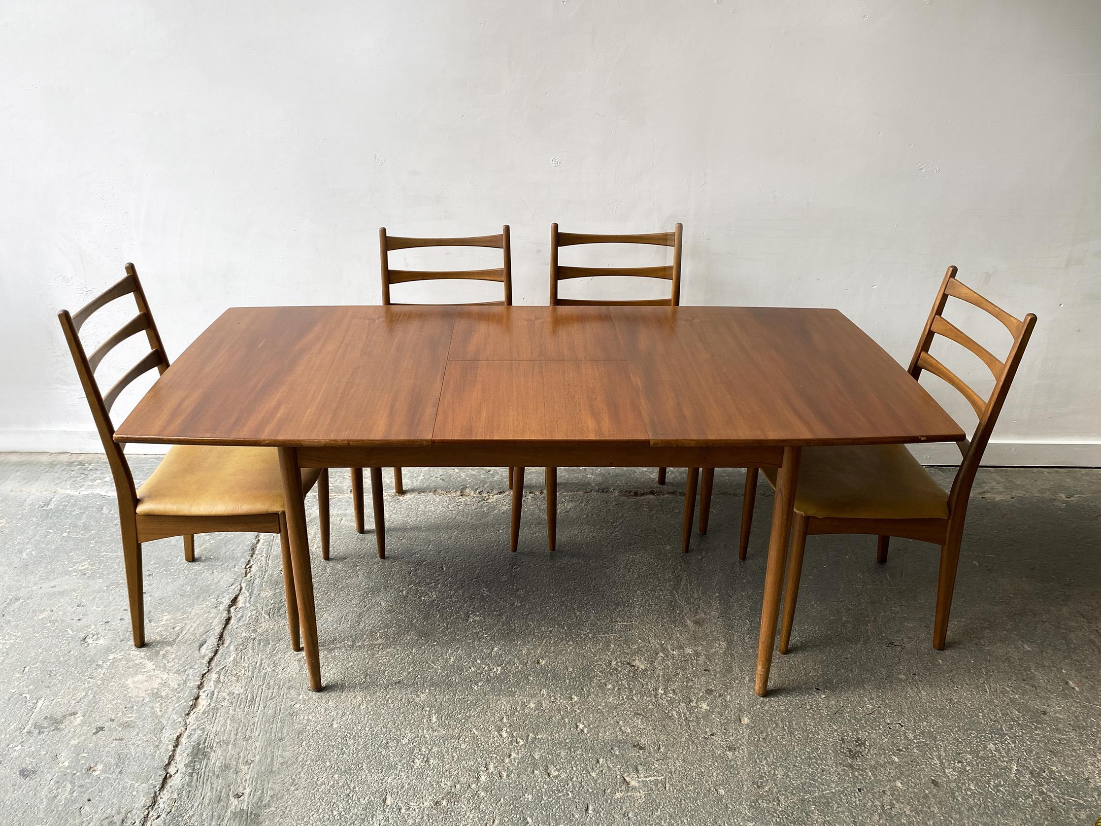 1960’s mid century dining table and chair set by Grieves & Thomas In Good Condition In London, GB