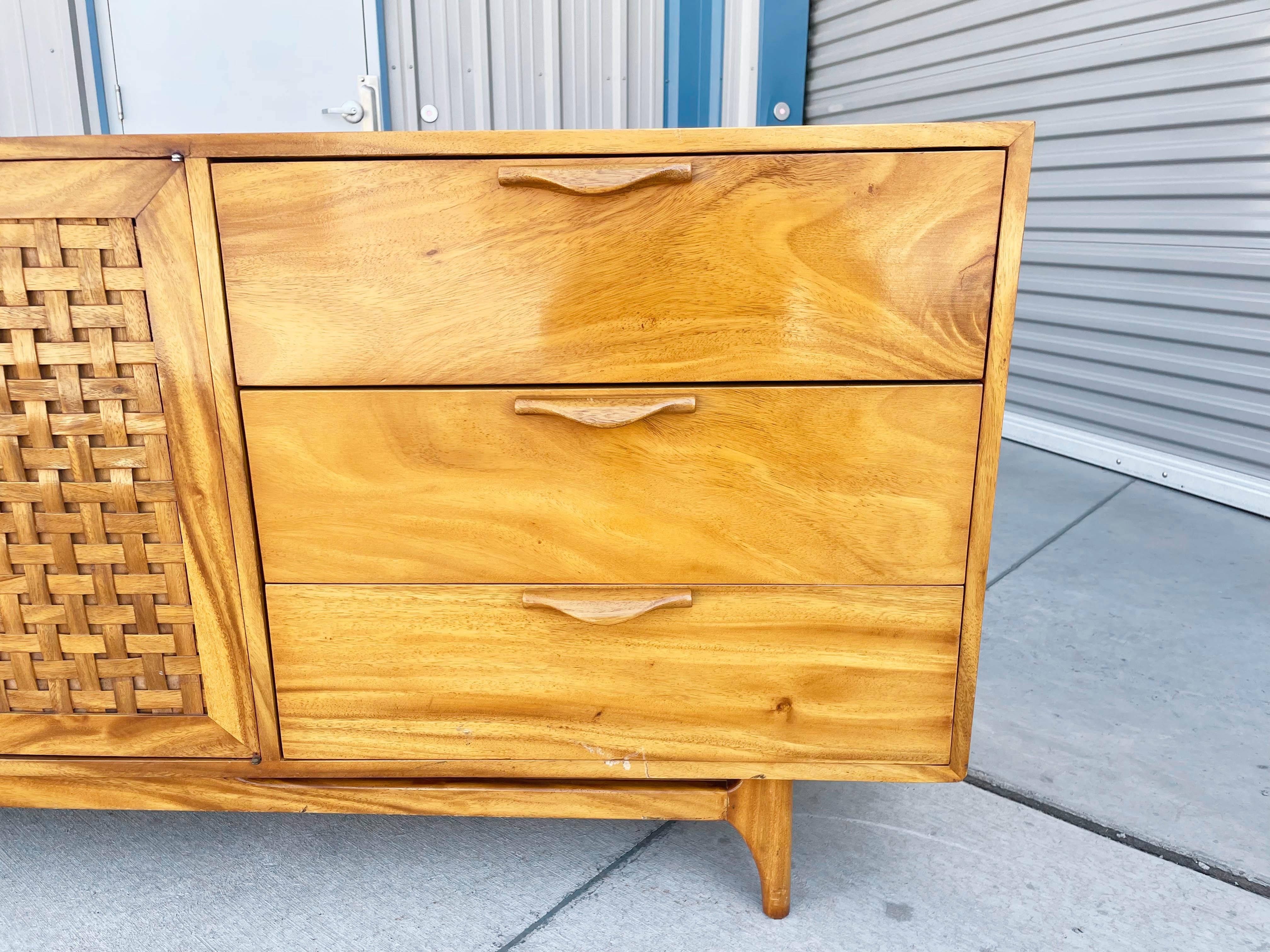 1960s Mid Century Dresser Styled After Lane For Sale 7