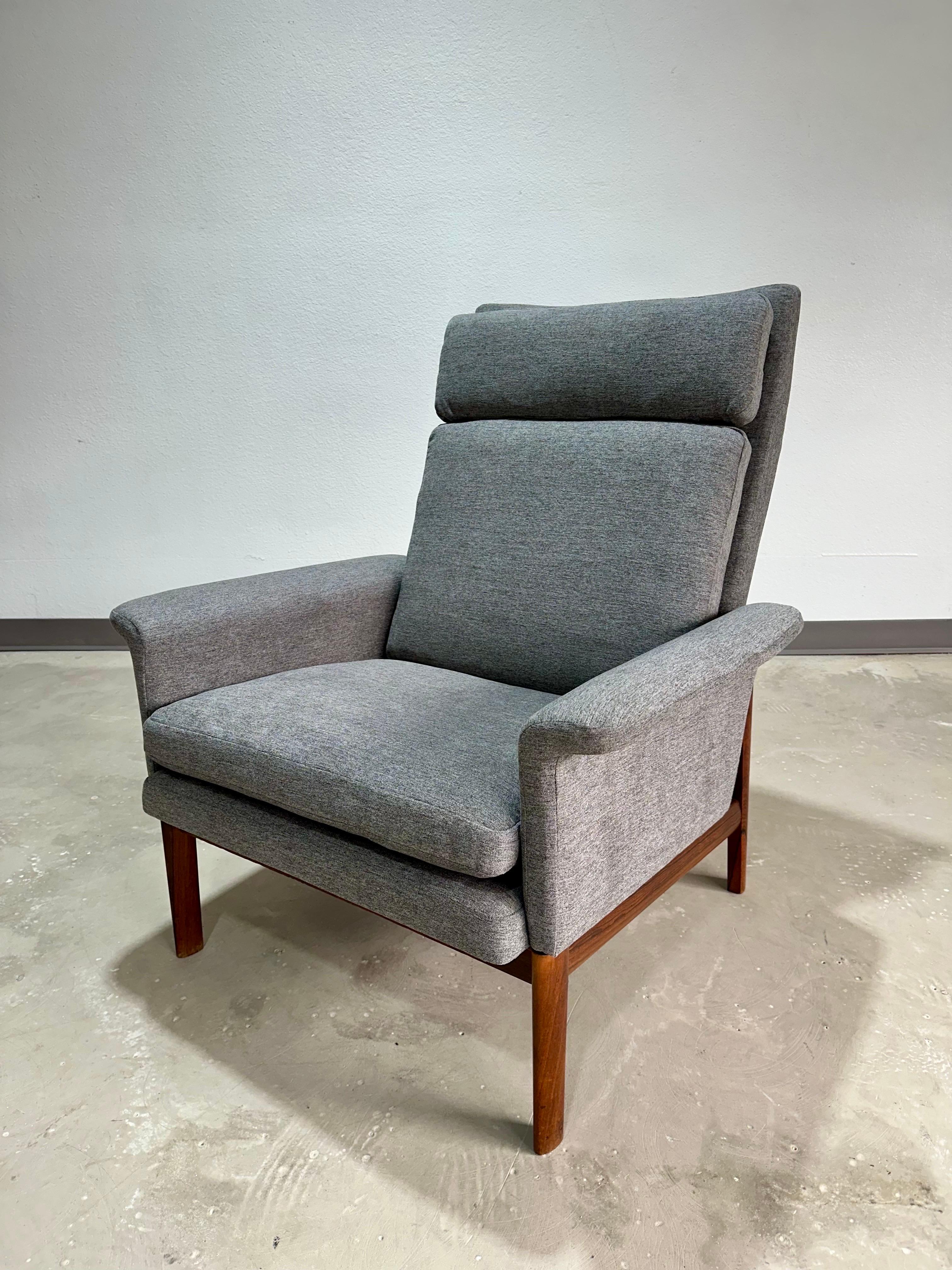 Mid-Century Modern 1960s Mid Century Finn Juhl for France & Son Jupiter Lounge Chair