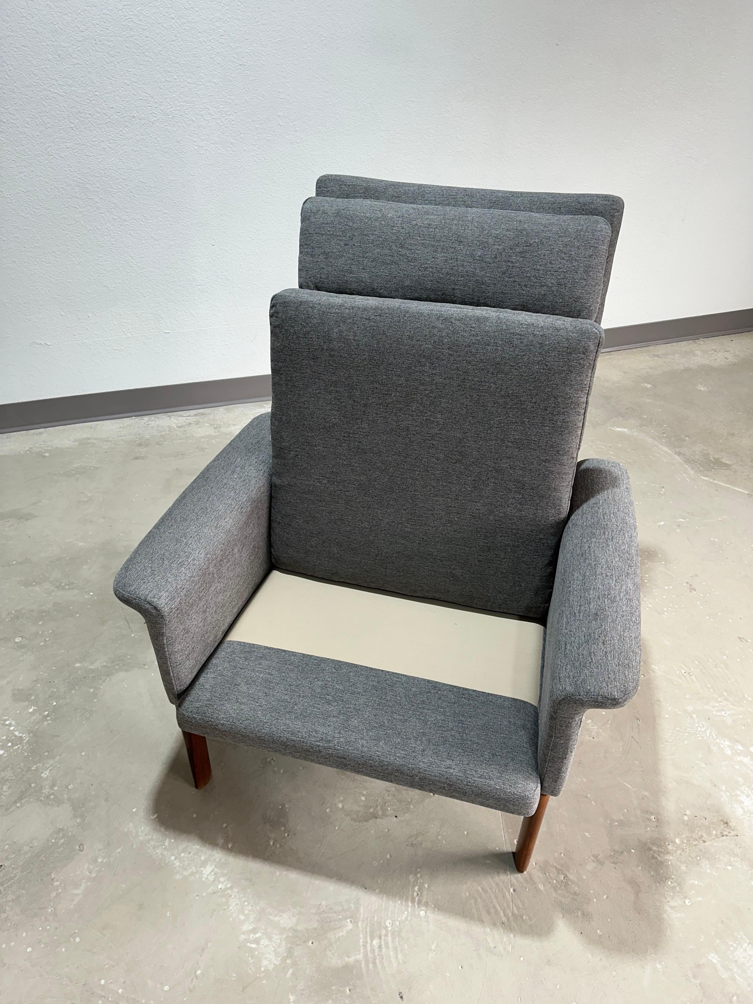 1960s Mid Century Finn Juhl for France & Son Jupiter Lounge Chair In Good Condition In Lutz, FL