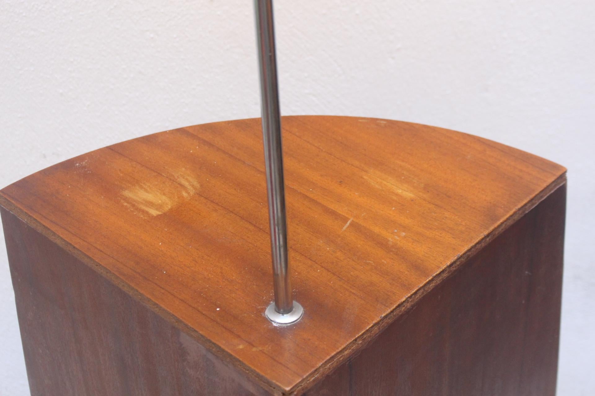 Midcentury Floor Lamp & Corner Table , 1960s For Sale 7