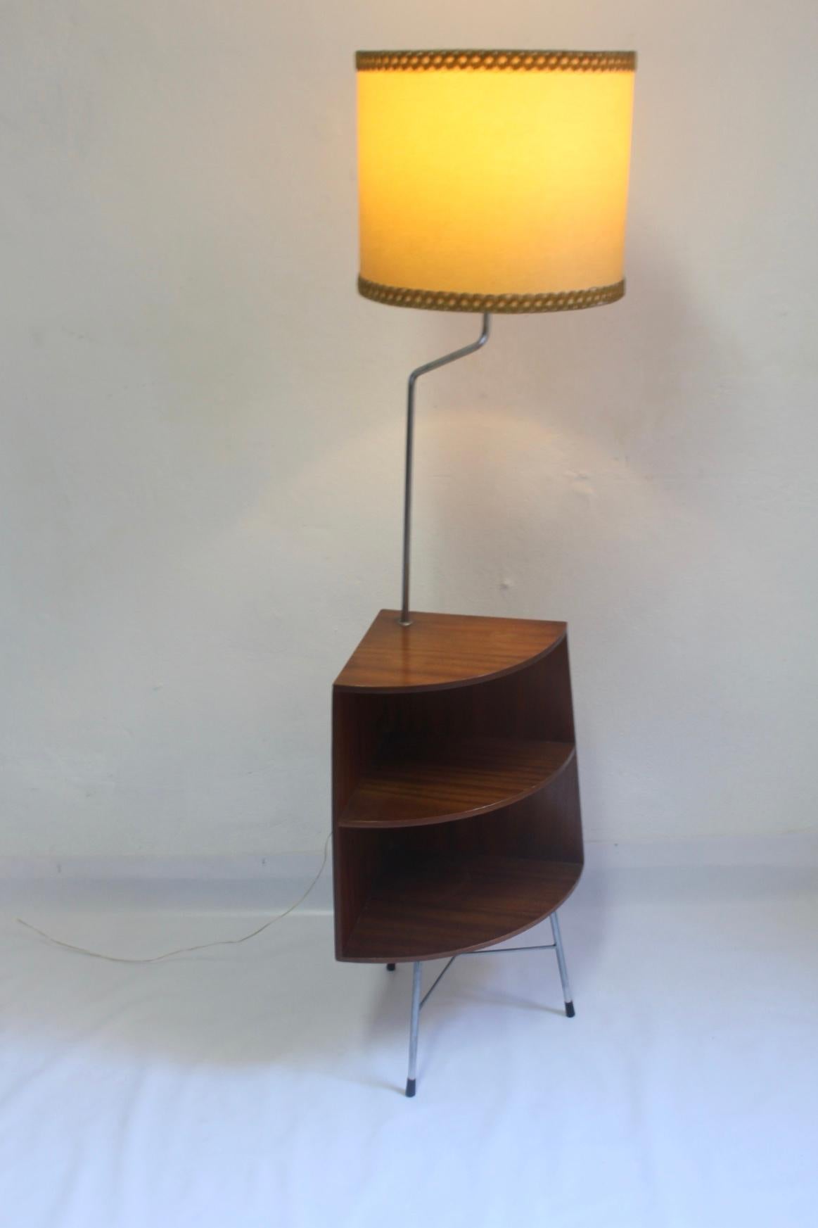corner table with lamp