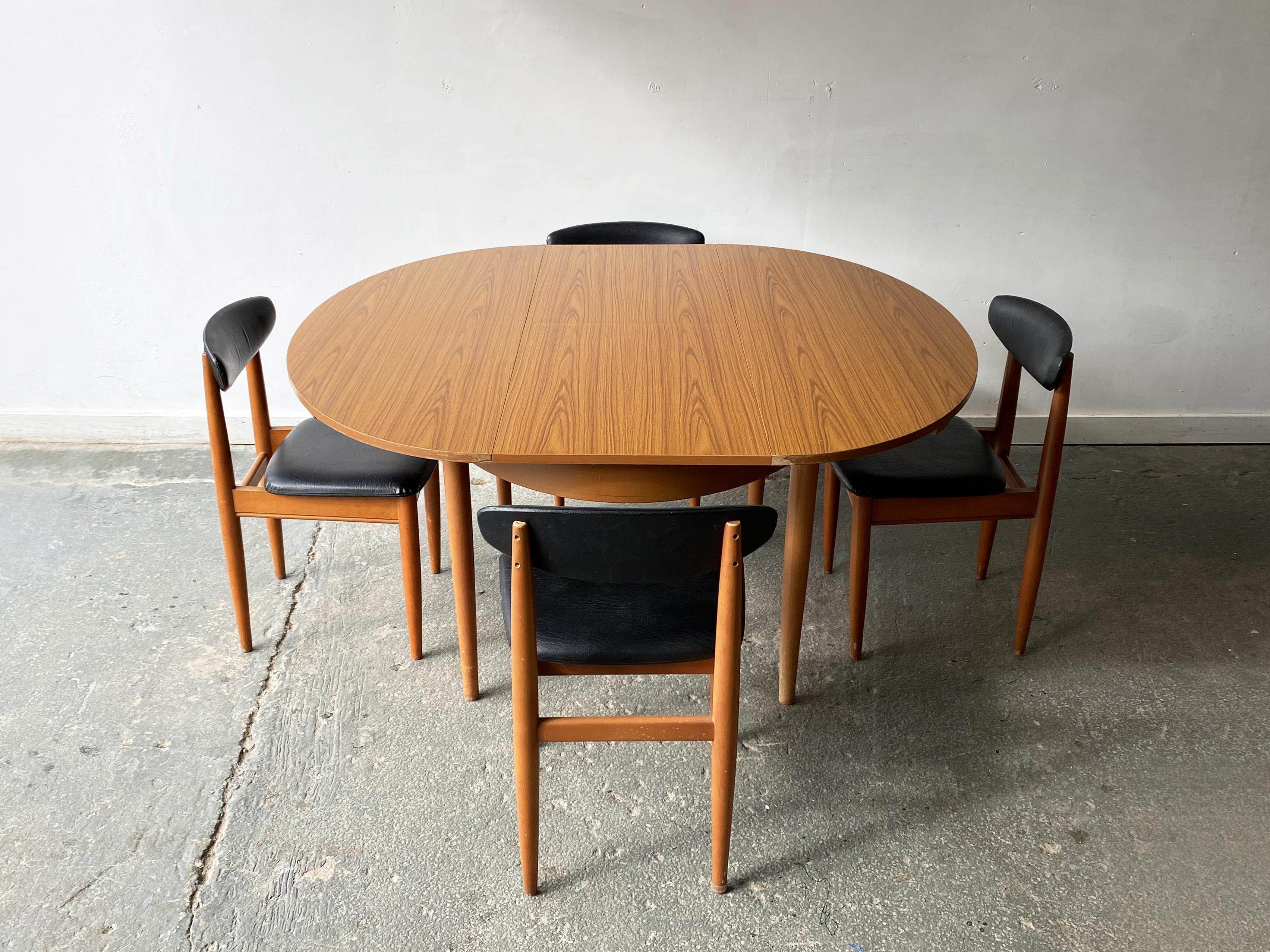 1960 formica table and chairs
