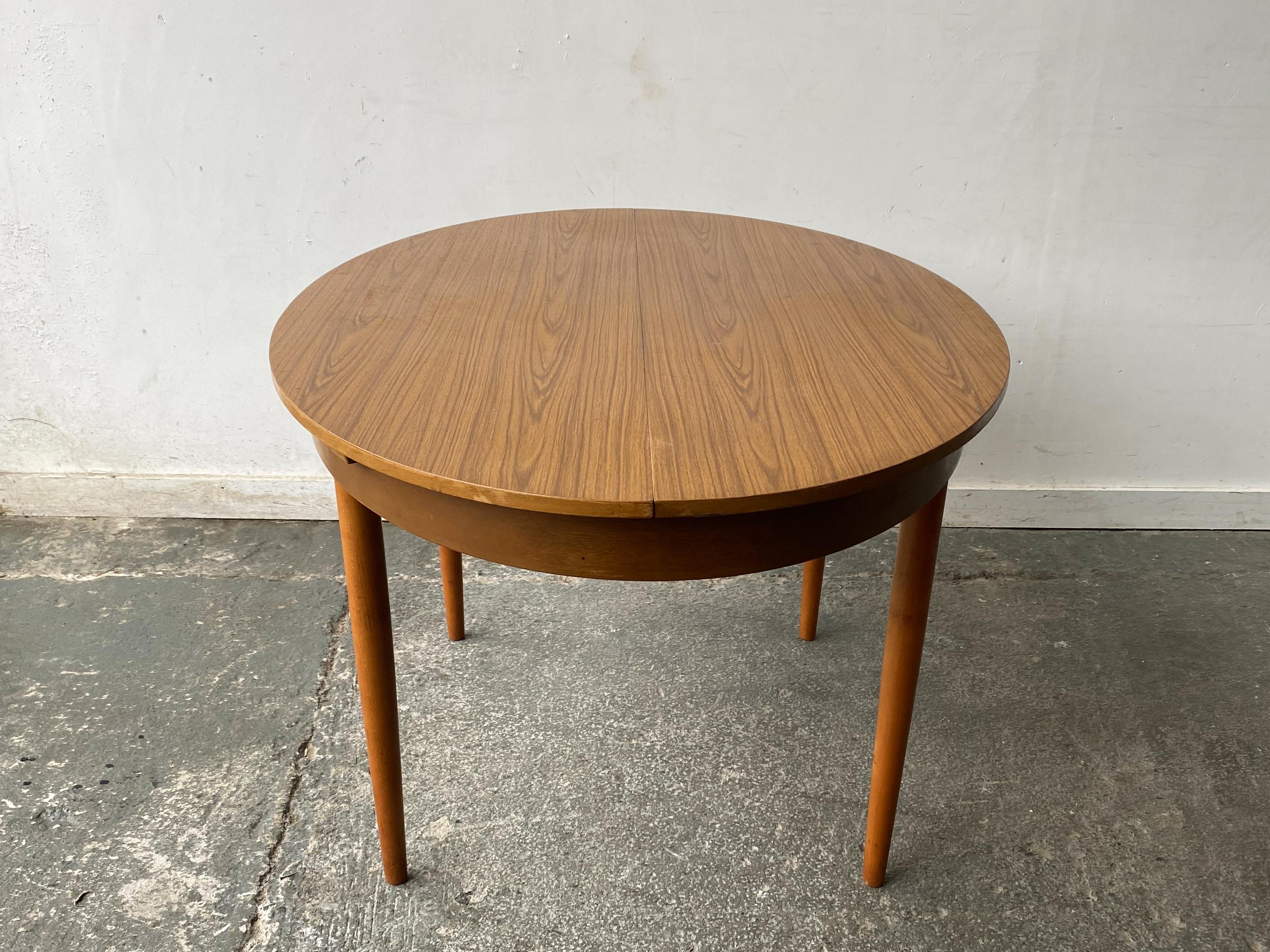 formica wood table