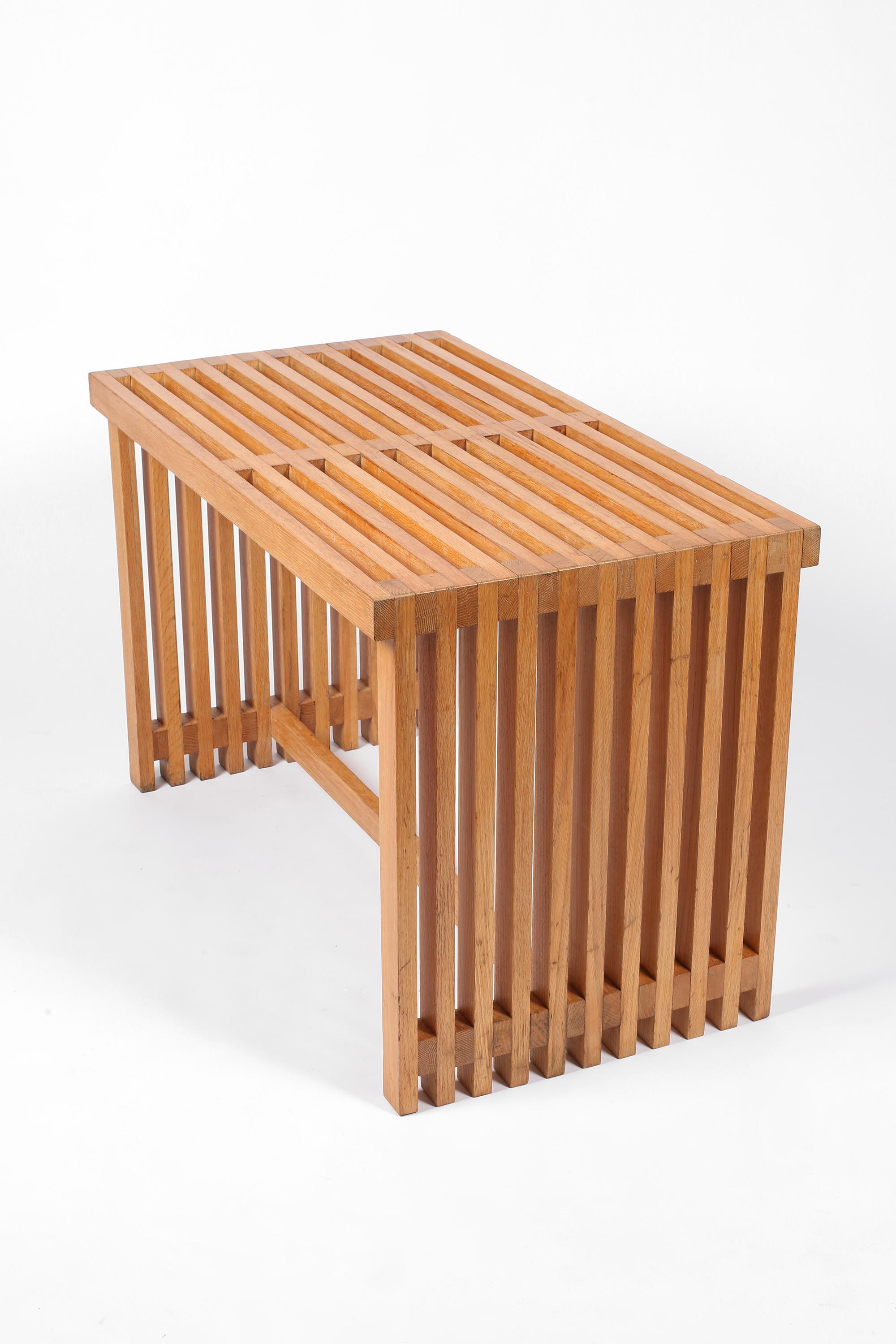 Quercia Scrivania modernista francese del 1960 a doghe in Oak Oak in vendita