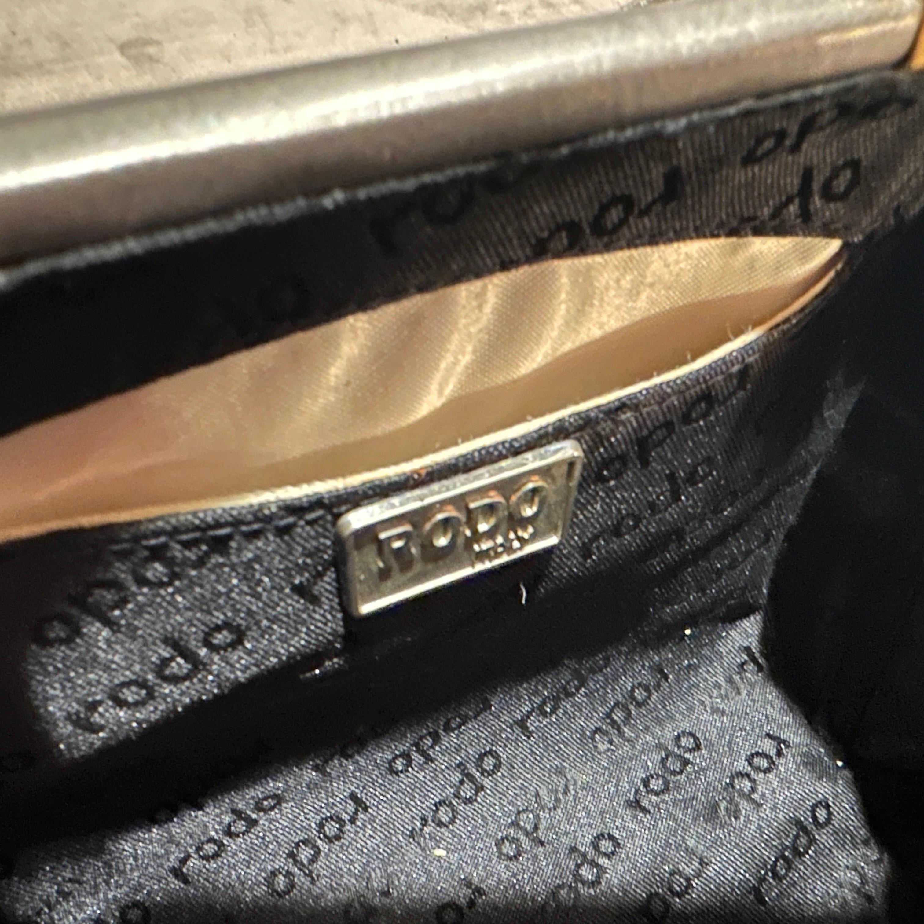 1960s Mid-Century Gray Leather Italian Minaudière Bag by Rodo For Sale 6