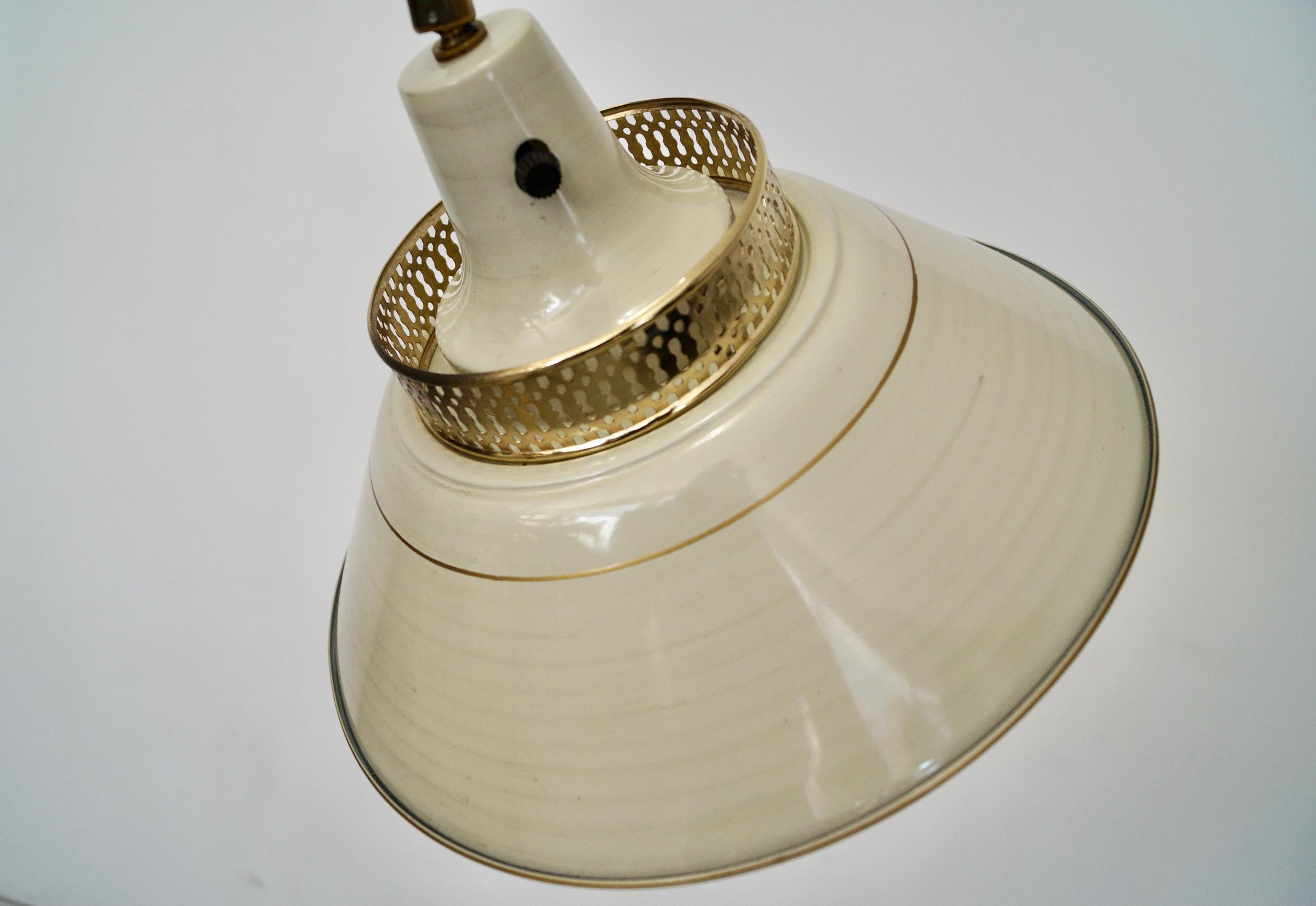 1960's Mid-Century Hollywood Regency Brass Floor Lamp For Sale 4