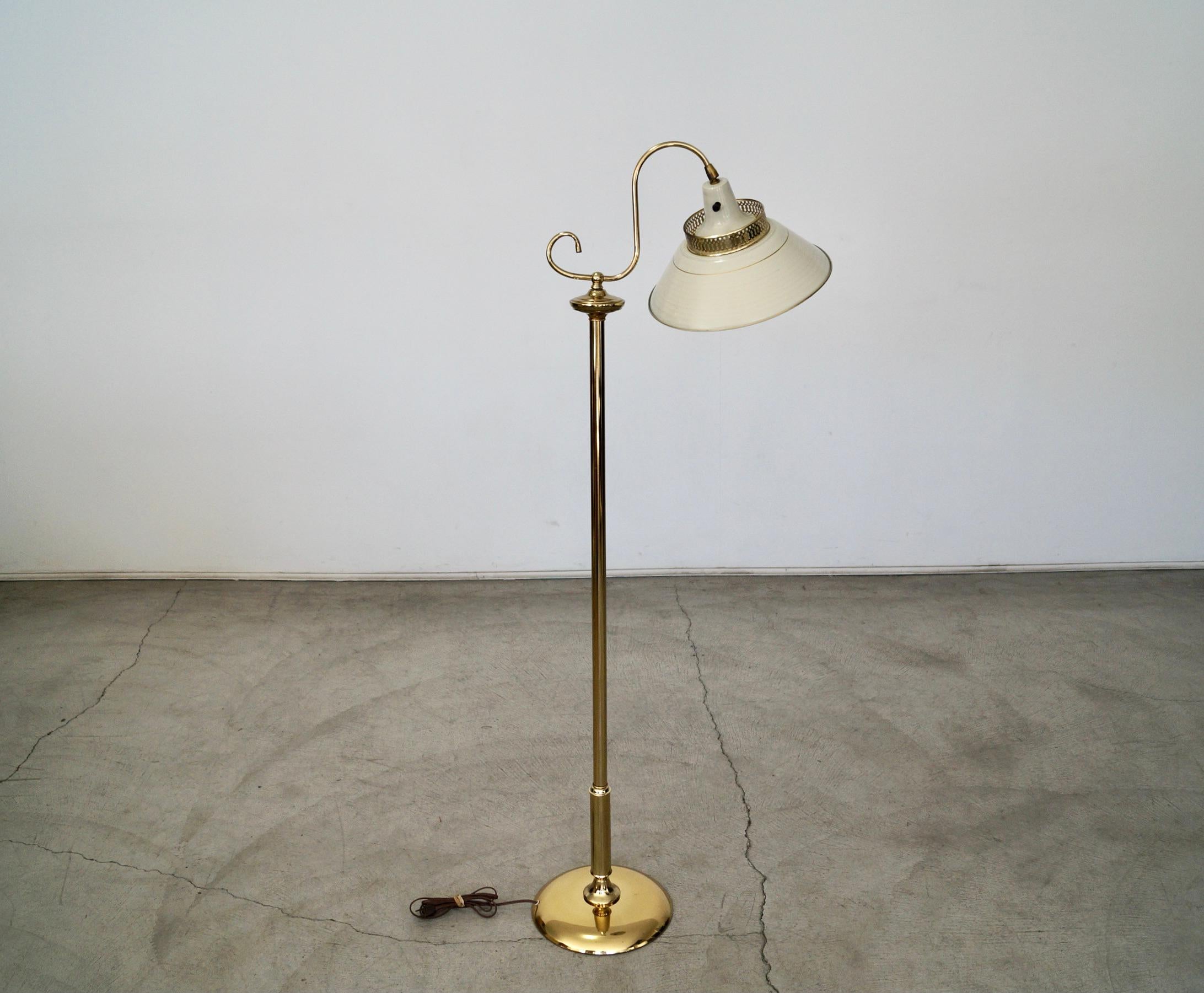 American 1960's Mid-Century Hollywood Regency Brass Floor Lamp For Sale