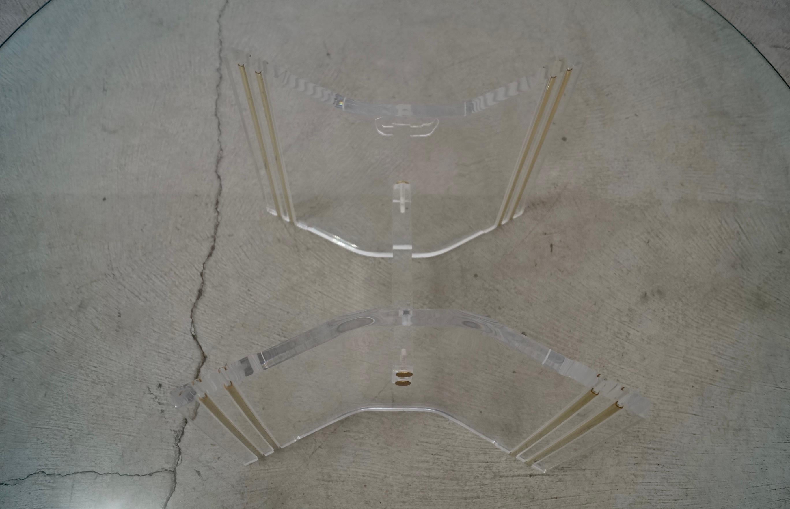 1960's Mid-Century Hollywood Regency Lucite & Brass Coffee Table For Sale 9