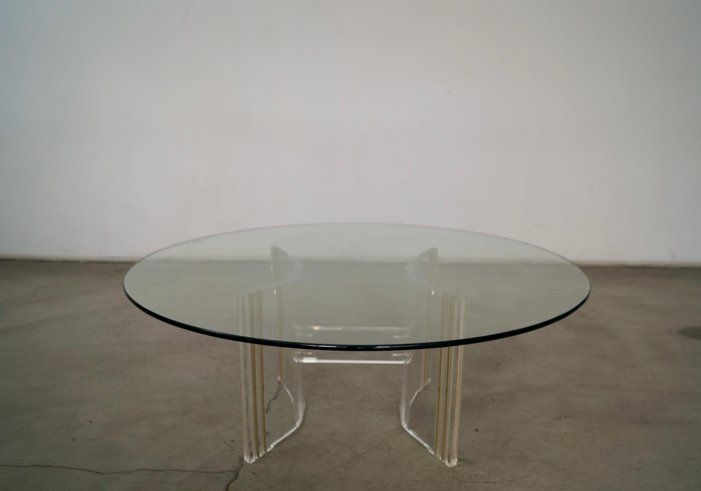 American 1960's Mid-Century Hollywood Regency Lucite & Brass Coffee Table For Sale