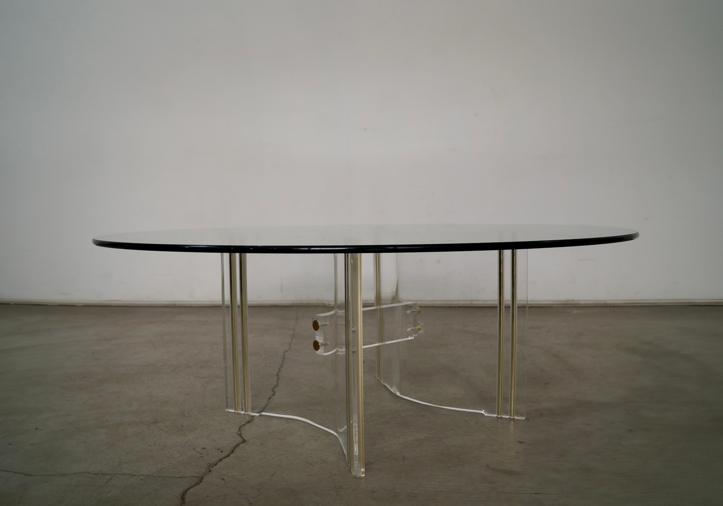 1960's Mid-Century Hollywood Regency Lucite & Brass Coffee Table For Sale 3