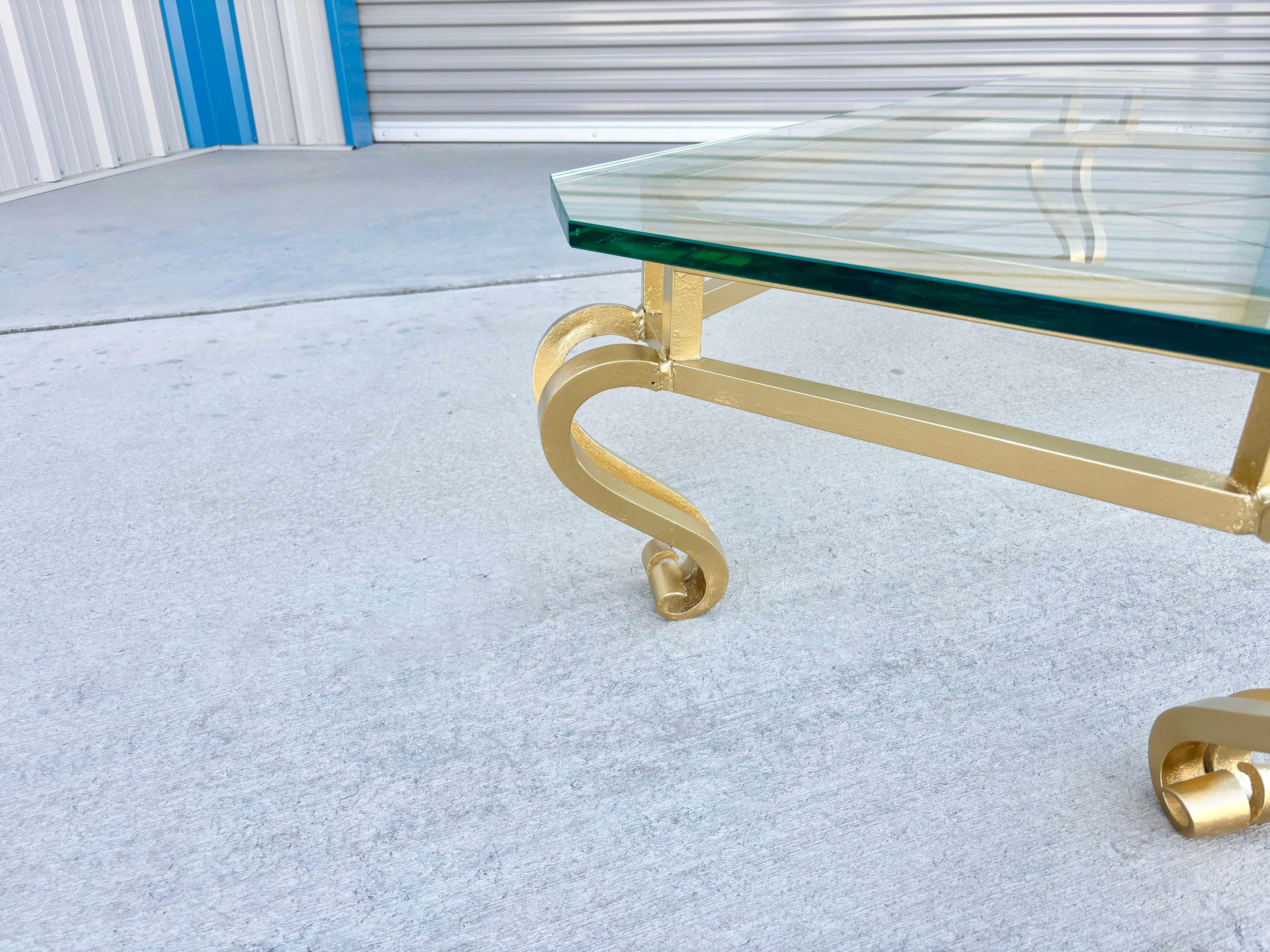 1960er Jahre Mid Century Eisen und Glas Couchtisch im Angebot 4