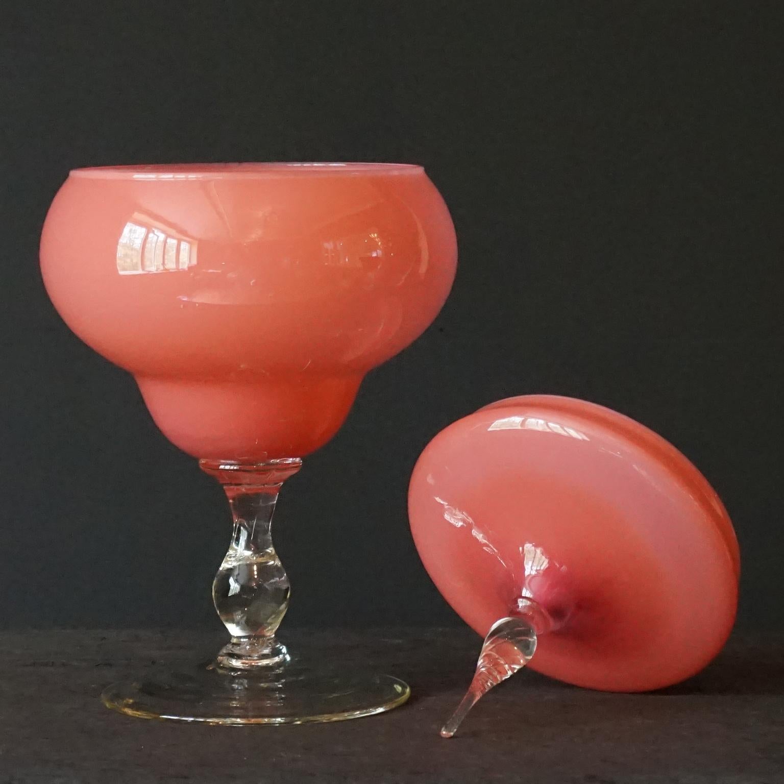 Jarras Floreros Boticarios de Cristal Empoli Rosa Italianos de Mitad de Siglo de 1960 en venta 8