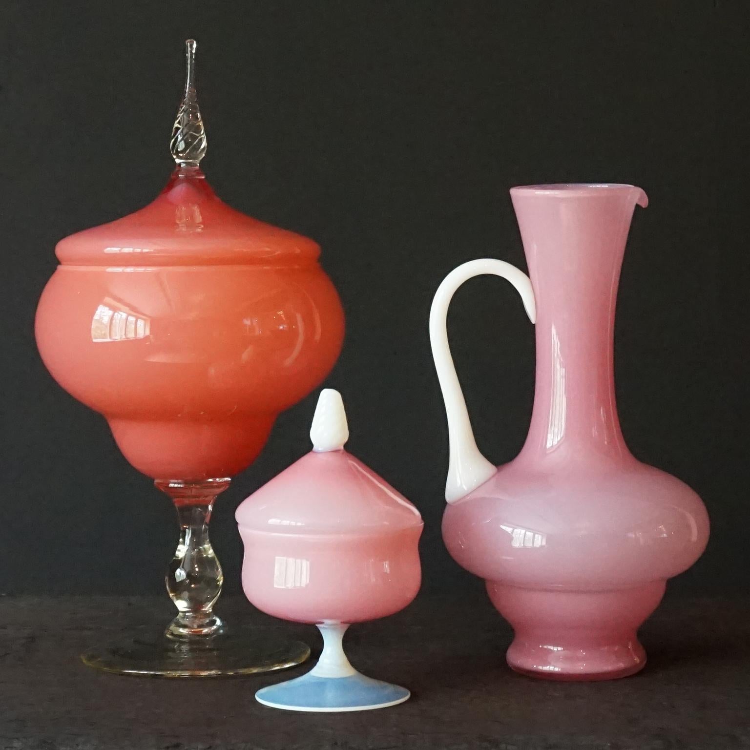 Jarras Floreros Boticarios de Cristal Empoli Rosa Italianos de Mitad de Siglo de 1960 en venta 1