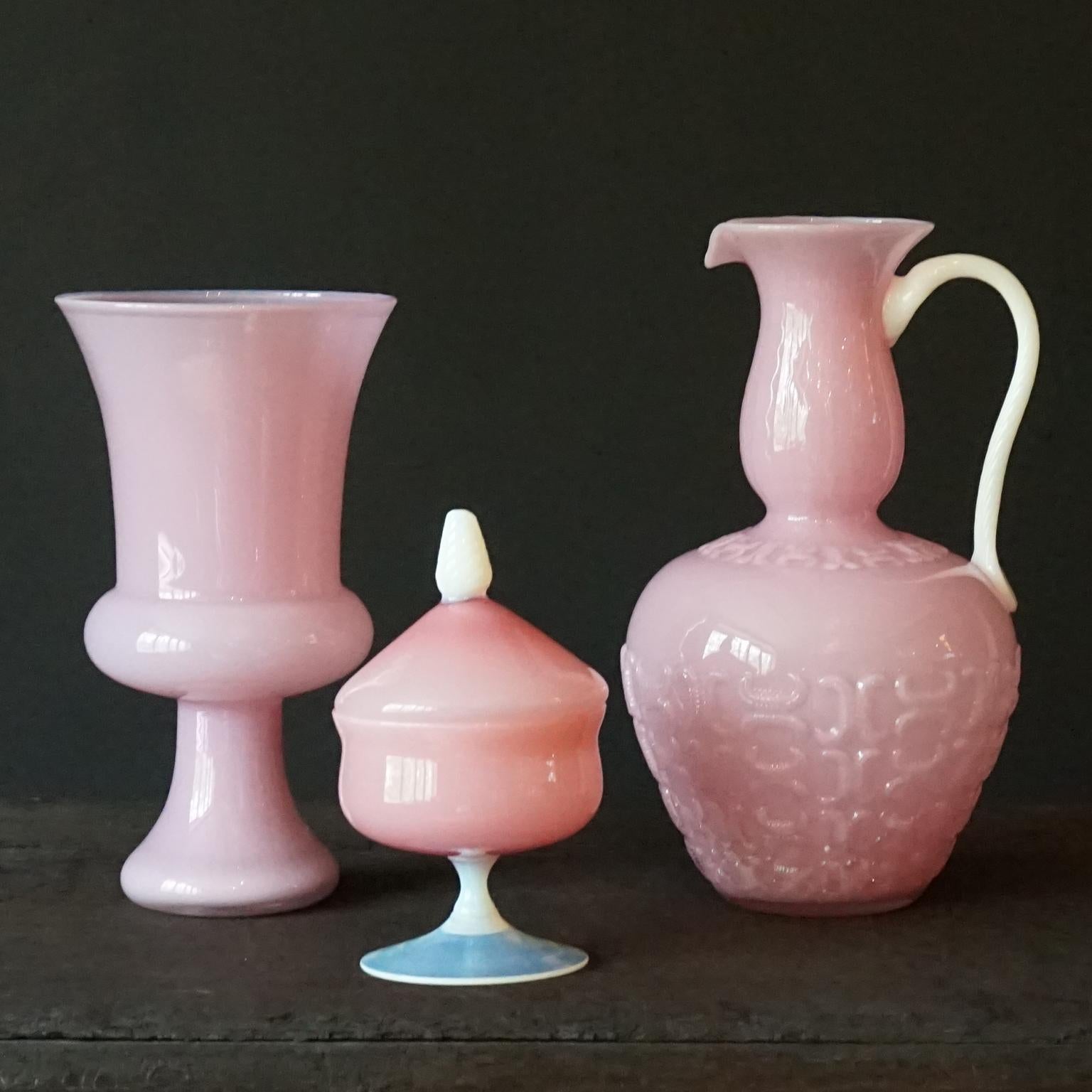 Jarras Floreros Boticarios de Cristal Empoli Rosa Italianos de Mitad de Siglo de 1960 en venta 2
