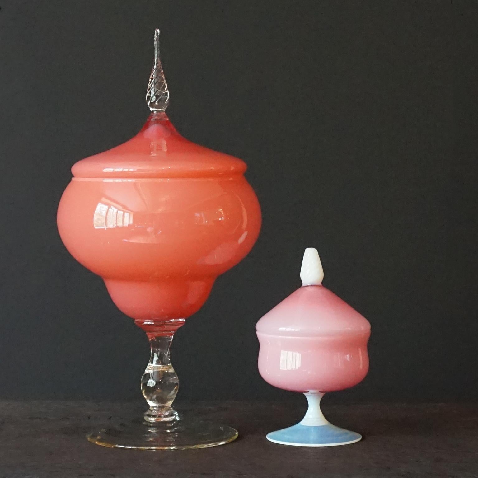 Jarras Floreros Boticarios de Cristal Empoli Rosa Italianos de Mitad de Siglo de 1960 en venta 3
