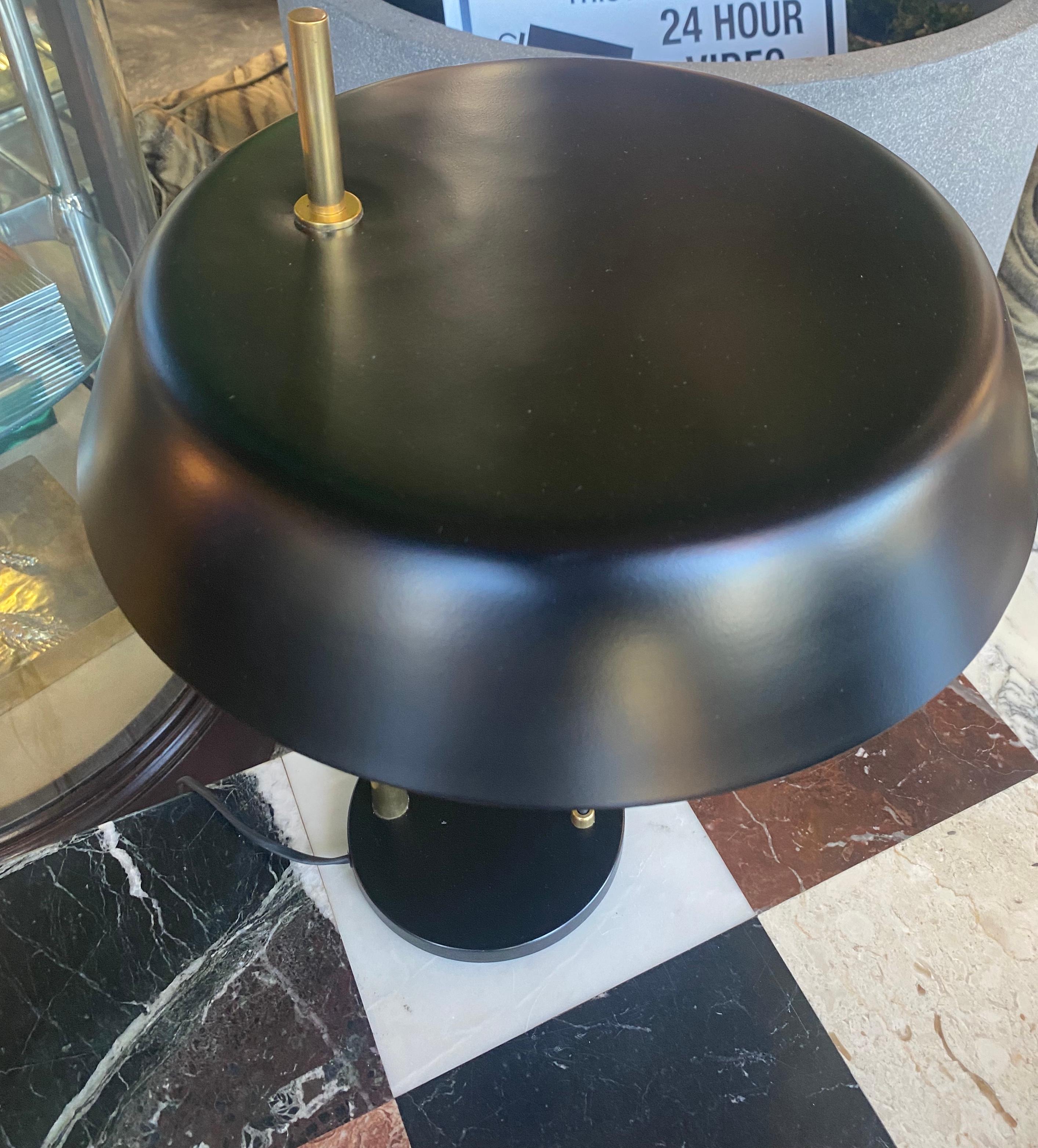1960s Mid Century Italian Table Lamp In Good Condition For Sale In Los Angeles, CA