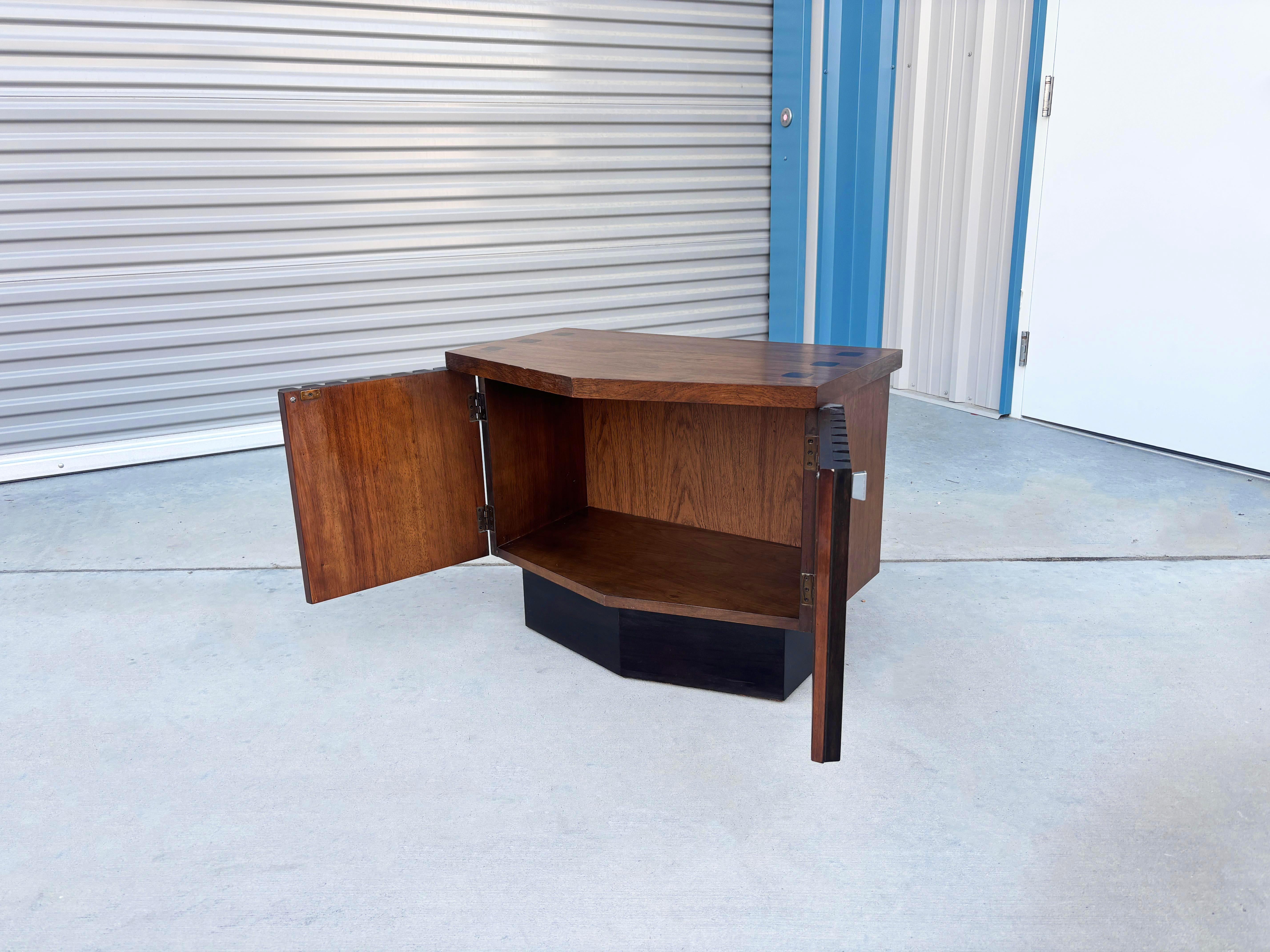 1960s Mid-Century Lane Tower Suite Rosewood & Walnut Pair of Nightstands For Sale 4