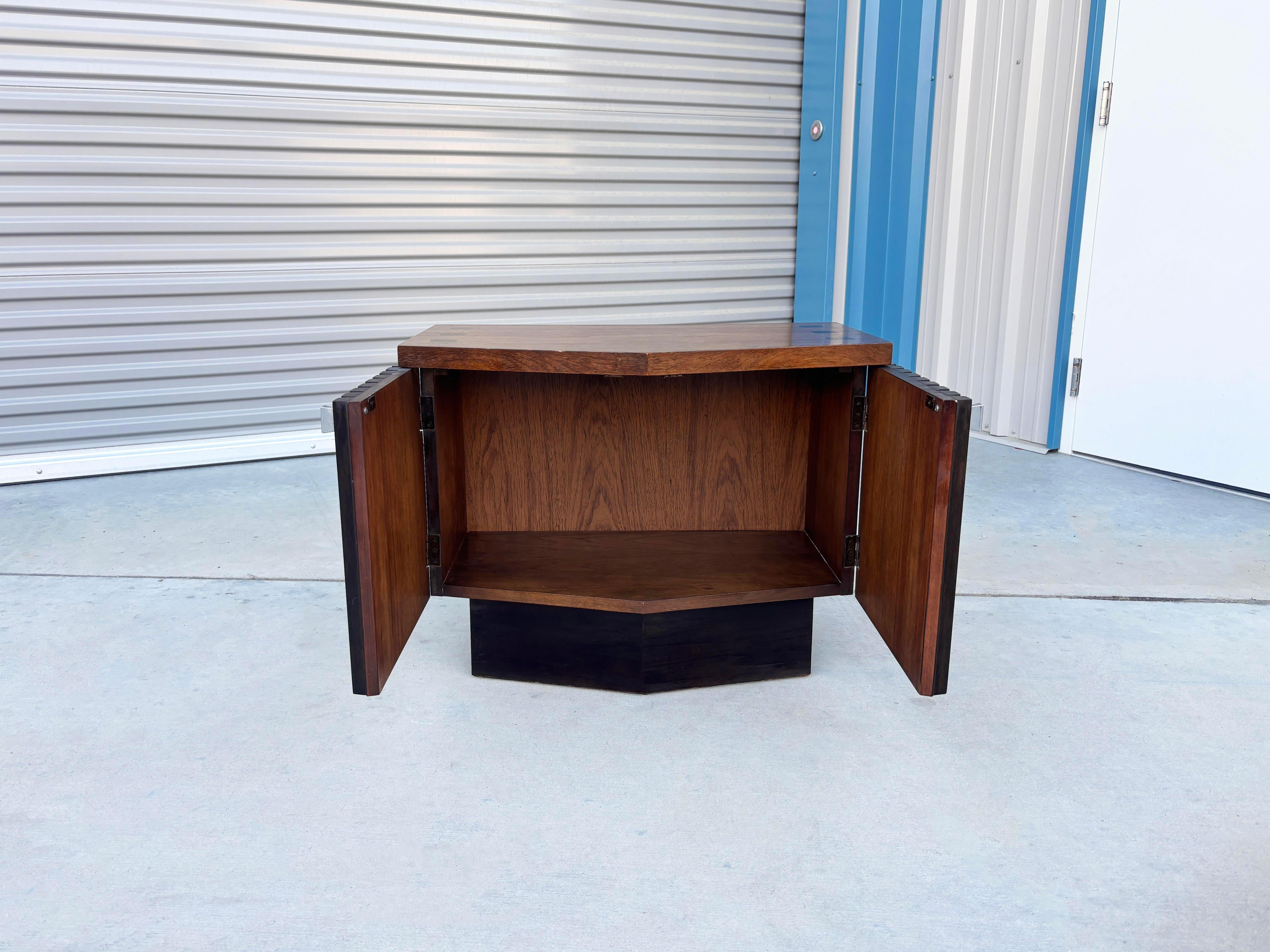 1960s Mid-Century Lane Tower Suite Rosewood & Walnut Pair of Nightstands For Sale 5