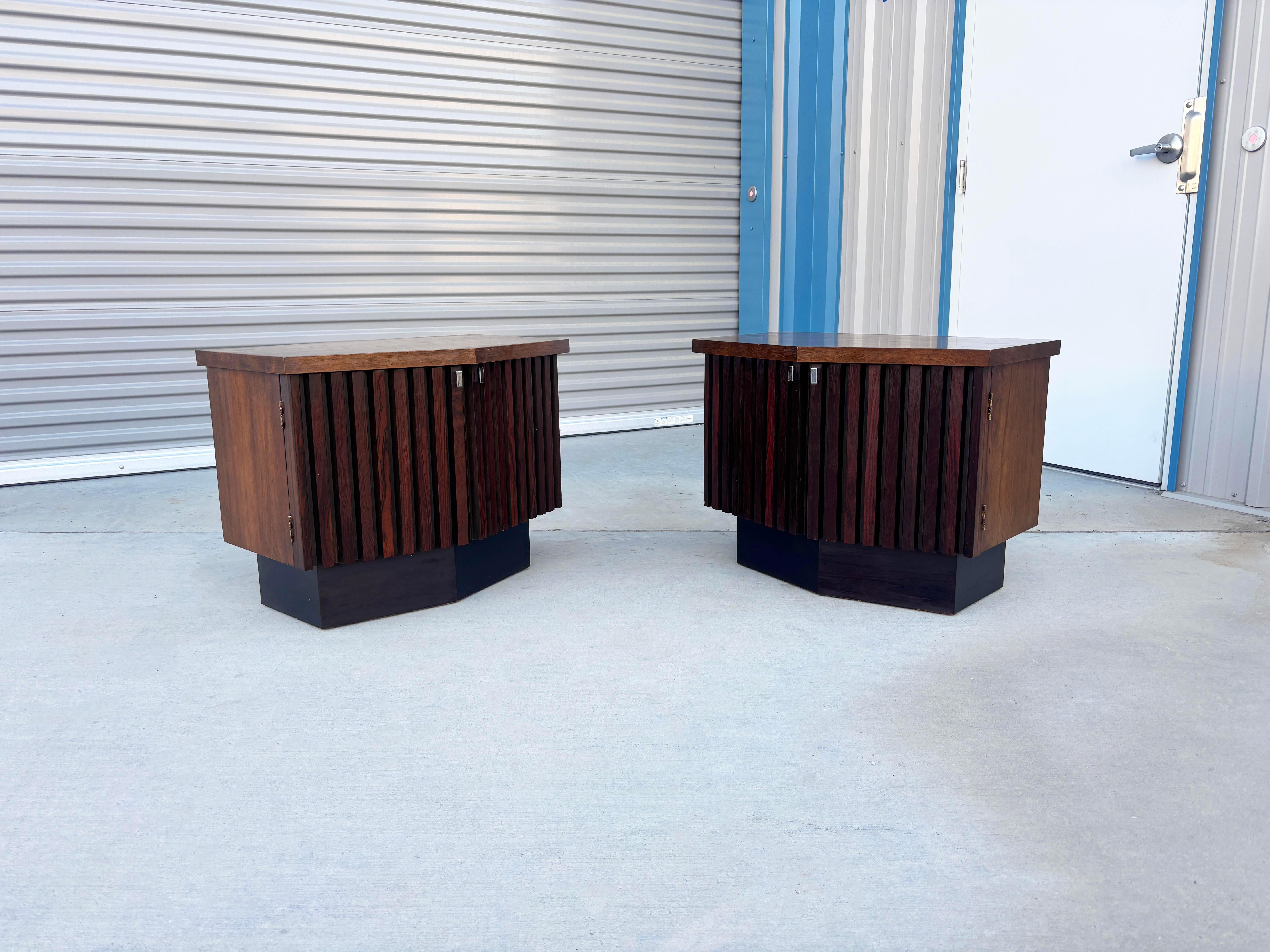 Mid-Century Modern 1960s Mid-Century Lane Tower Suite Rosewood & Walnut Pair of Nightstands For Sale