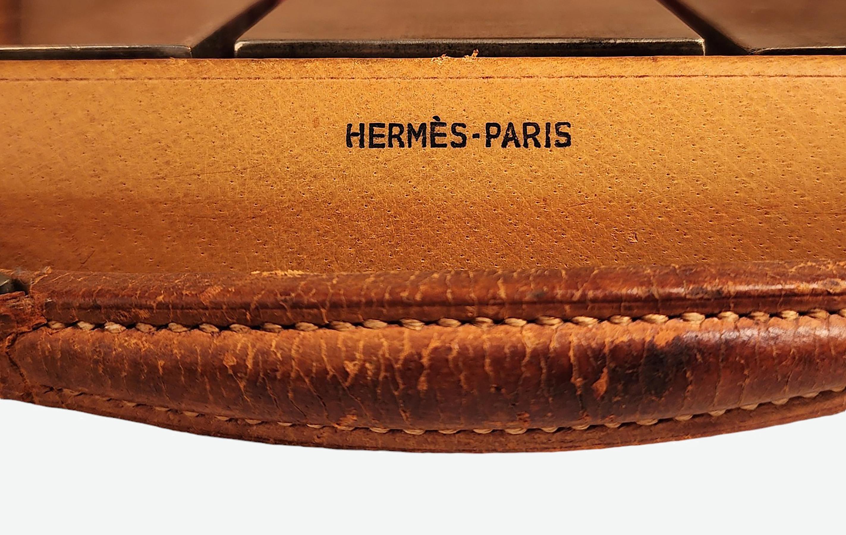 Metal 1960s Mid-Century Leather Travel Case with Vanity/Grooming Set by Hermés, France For Sale
