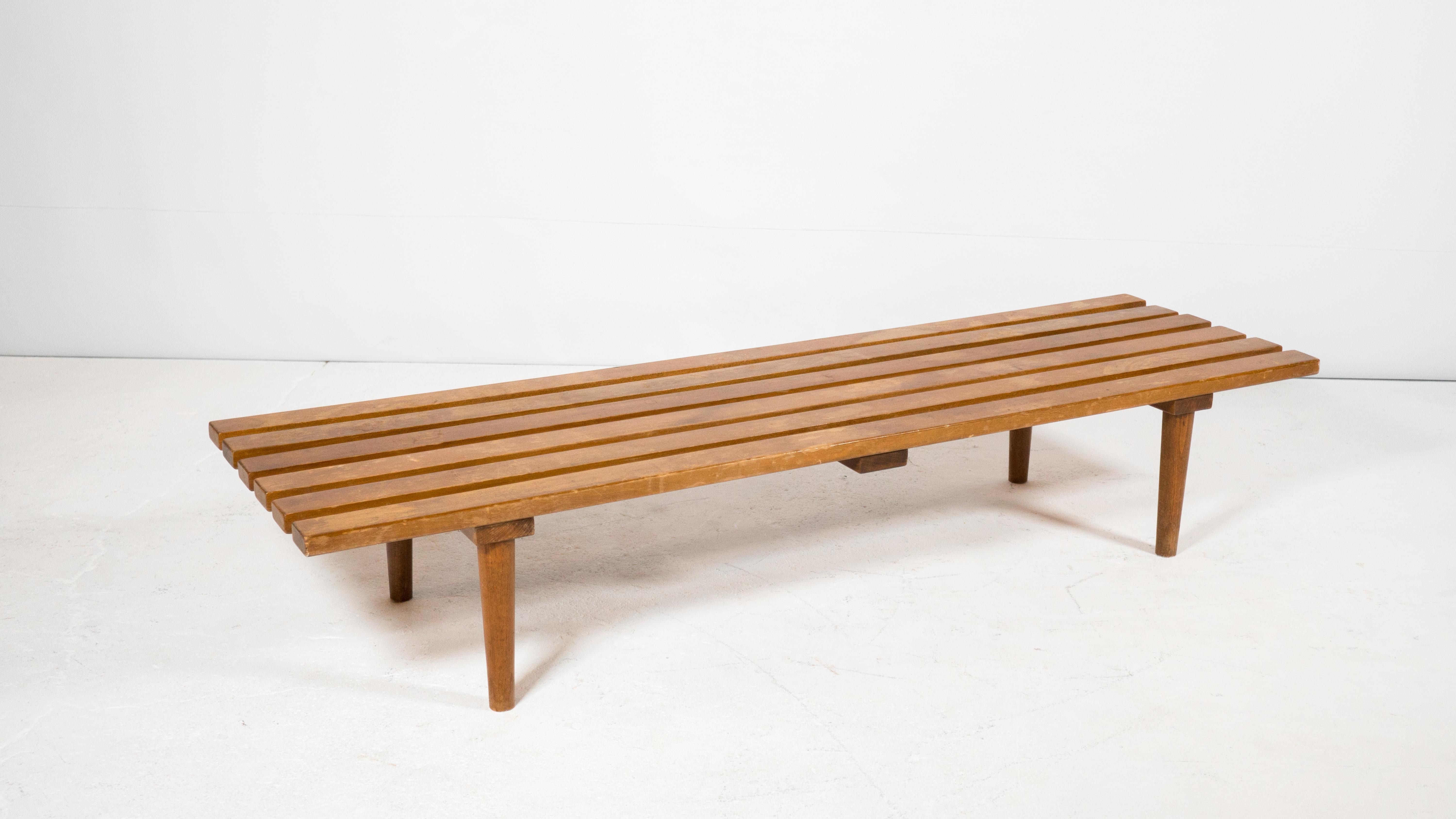 1960s Mid Century Low Profile Slat Wood Bench In Good Condition For Sale In Boston, MA
