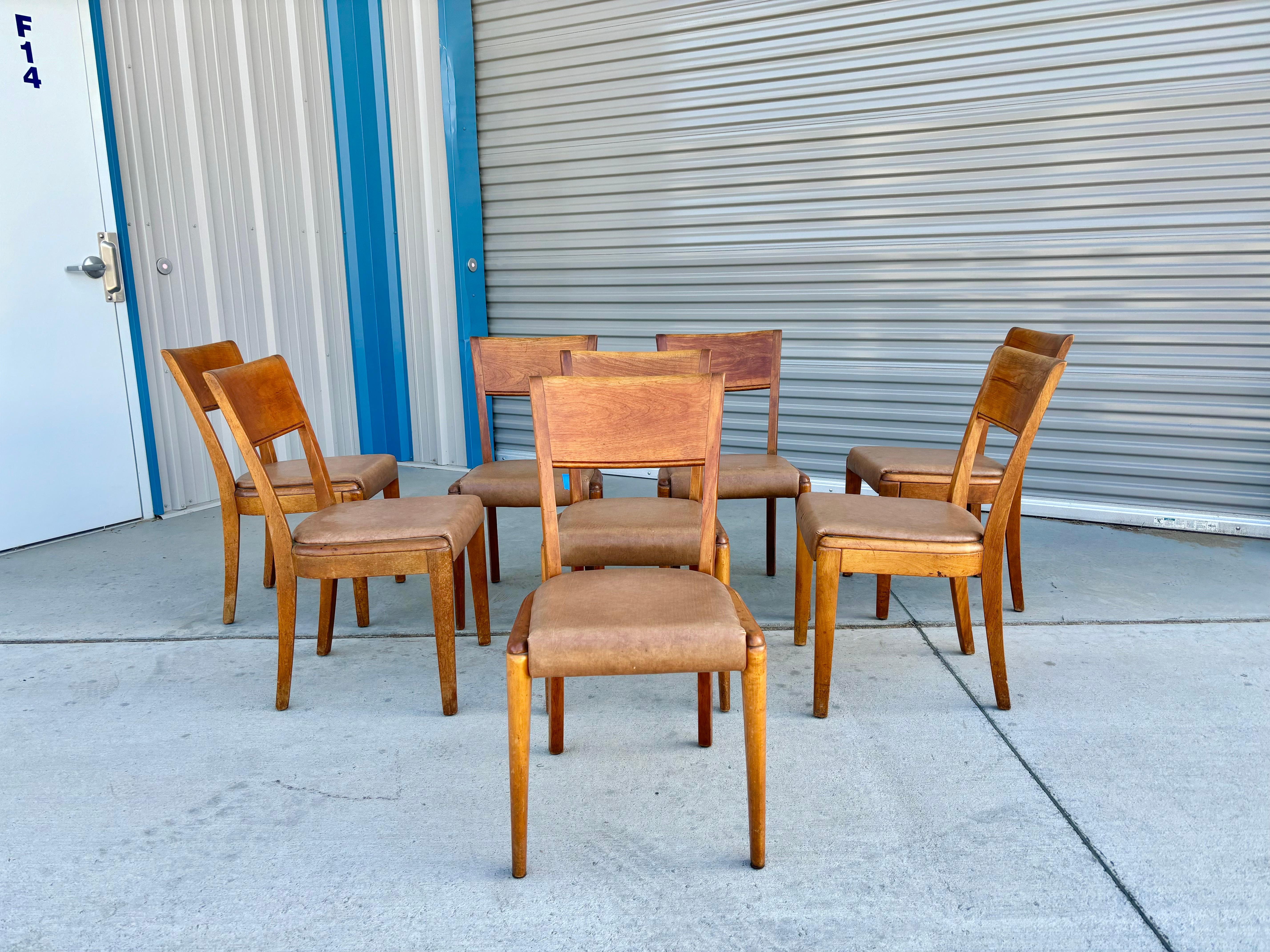 American 1960s Mid Century Maple Dining Chairs by Heywood Wakefield - Set of 8 For Sale