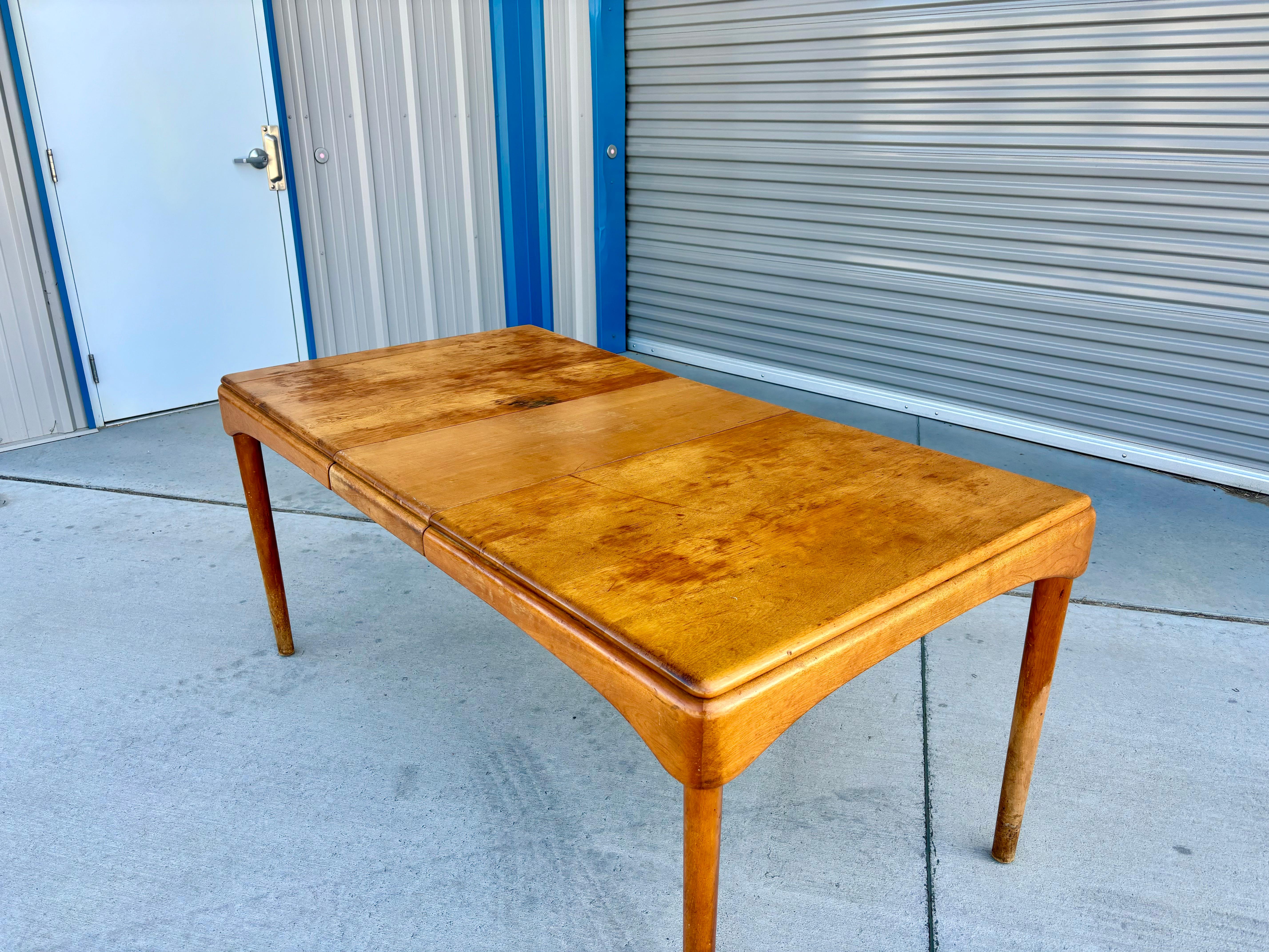1960s Mid Century Maple Dining Table by Heywood Wakefield For Sale 7