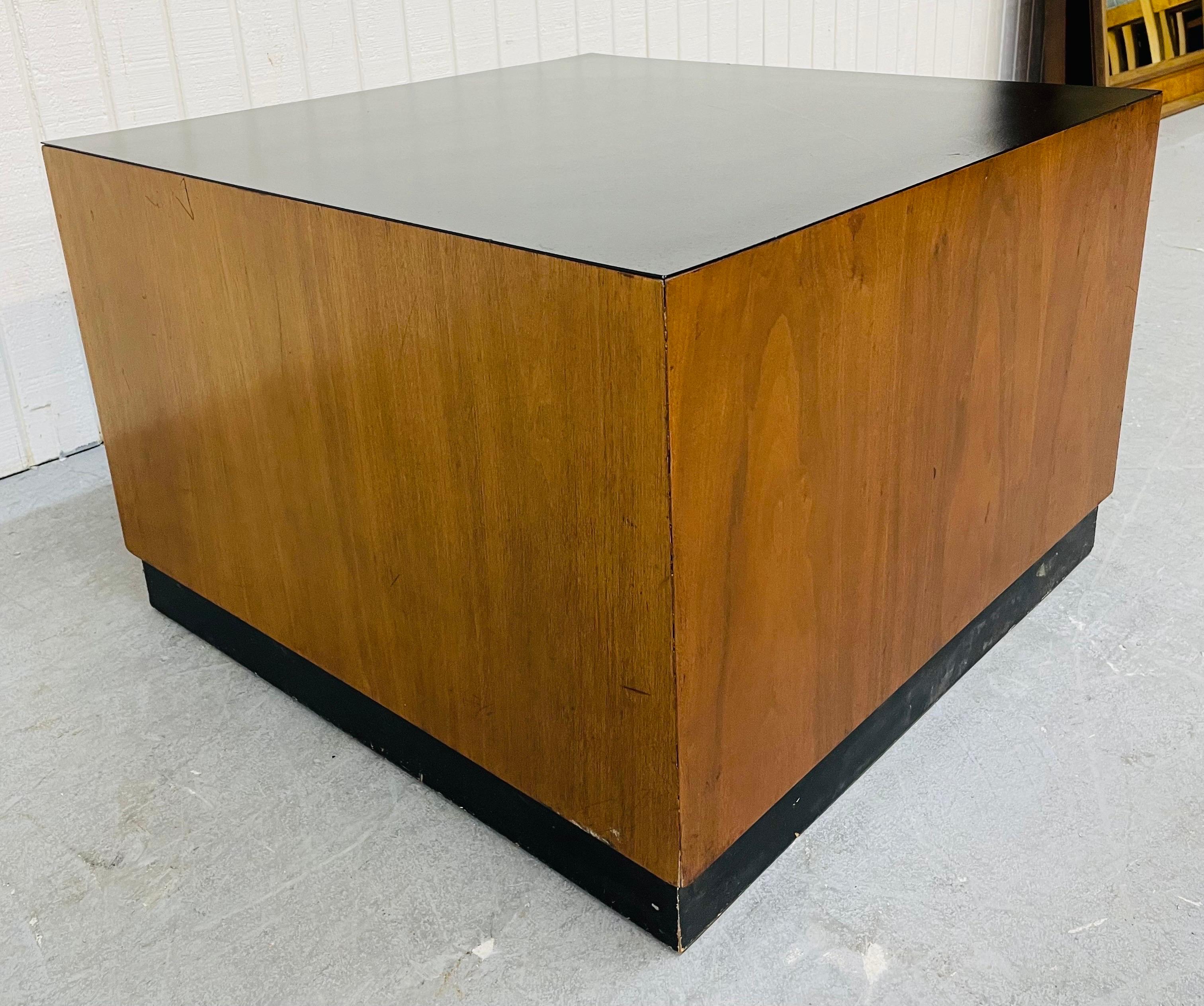American 1960s Mid-Century Milo Baughman Style Walnut Cube Coffee Table