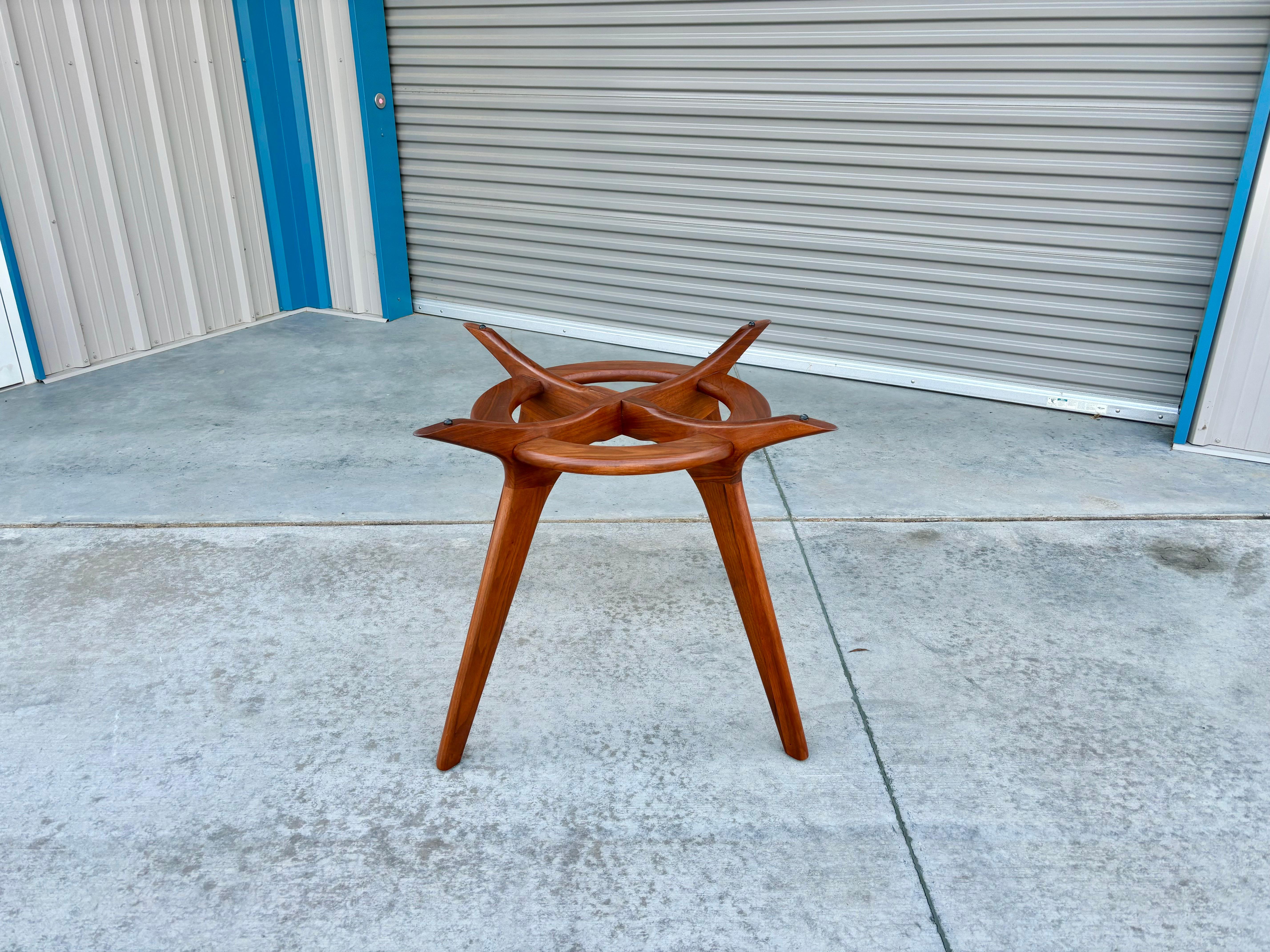 1960s Mid Century Model 1135-T Dining Table Designed by Adrian Pearsall for Craf For Sale 3