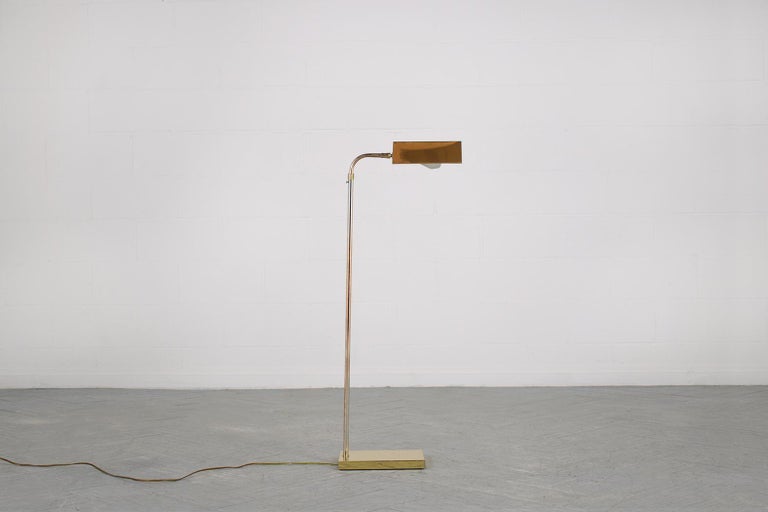 1960s Mid-Century Modern Brass Floor Lamp For Sale at 1stDibs