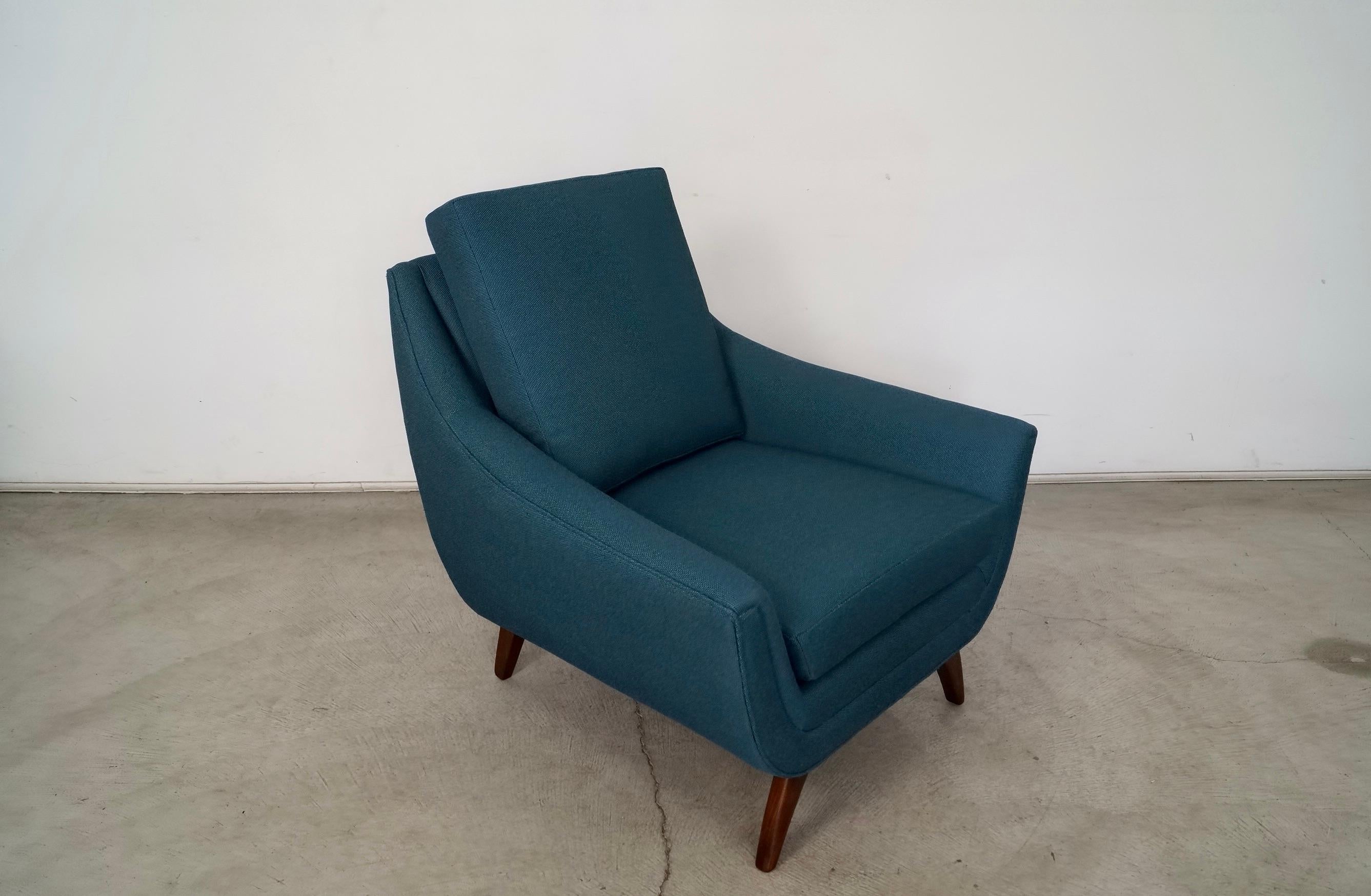1960's Mid-Century Modern Adrian Pearsall Style Prestige Gondola Lounge Chair For Sale 6