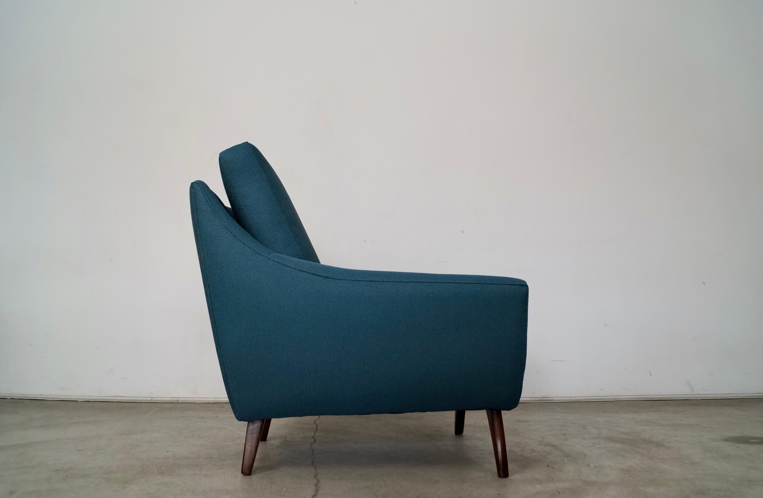 1960's Mid-Century Modern Adrian Pearsall Style Prestige Gondola Lounge Chair For Sale 7