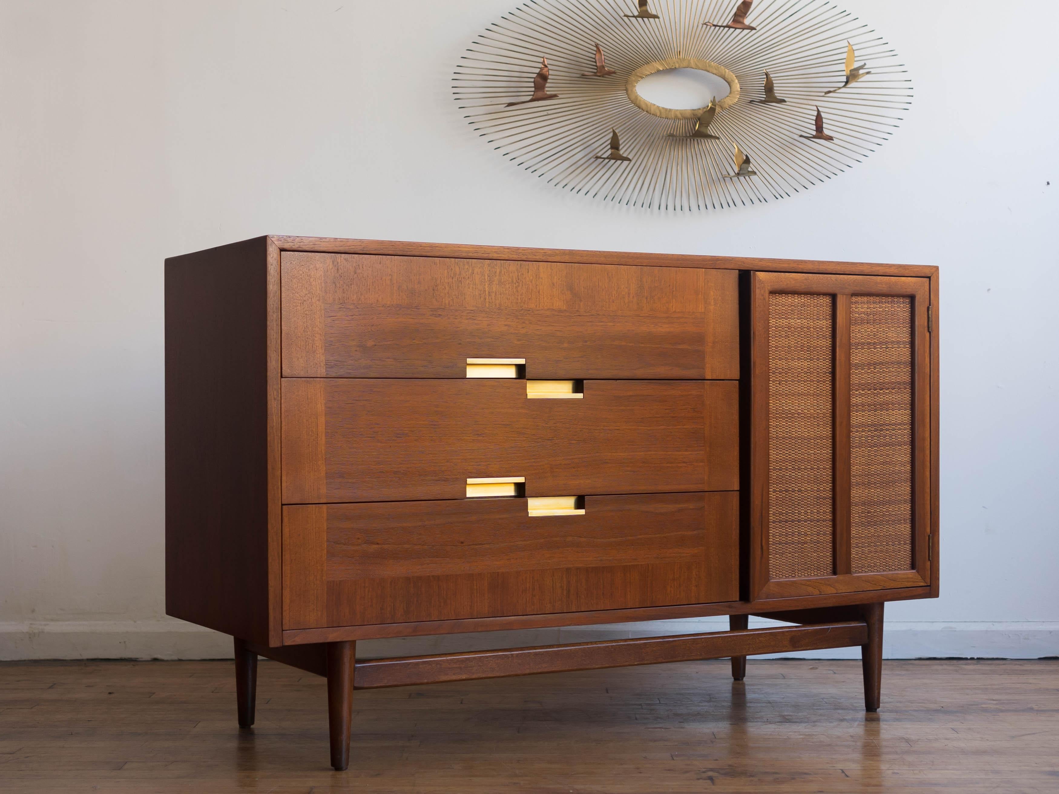 20th Century 1960's Mid-Century Modern American of Martinsville Accord Credenza/Buffet