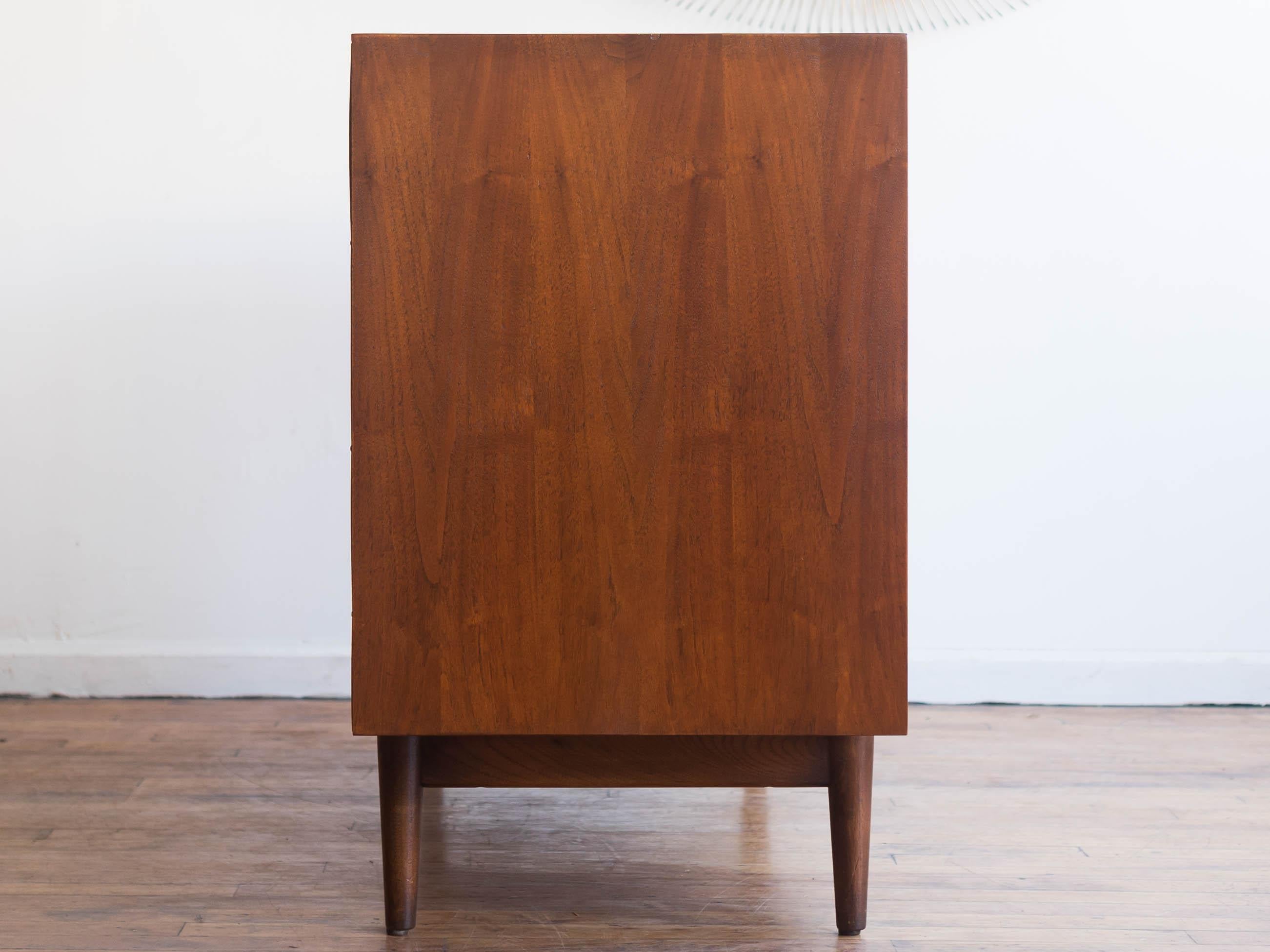 1960's Mid-Century Modern American of Martinsville Accord Credenza/Buffet 3