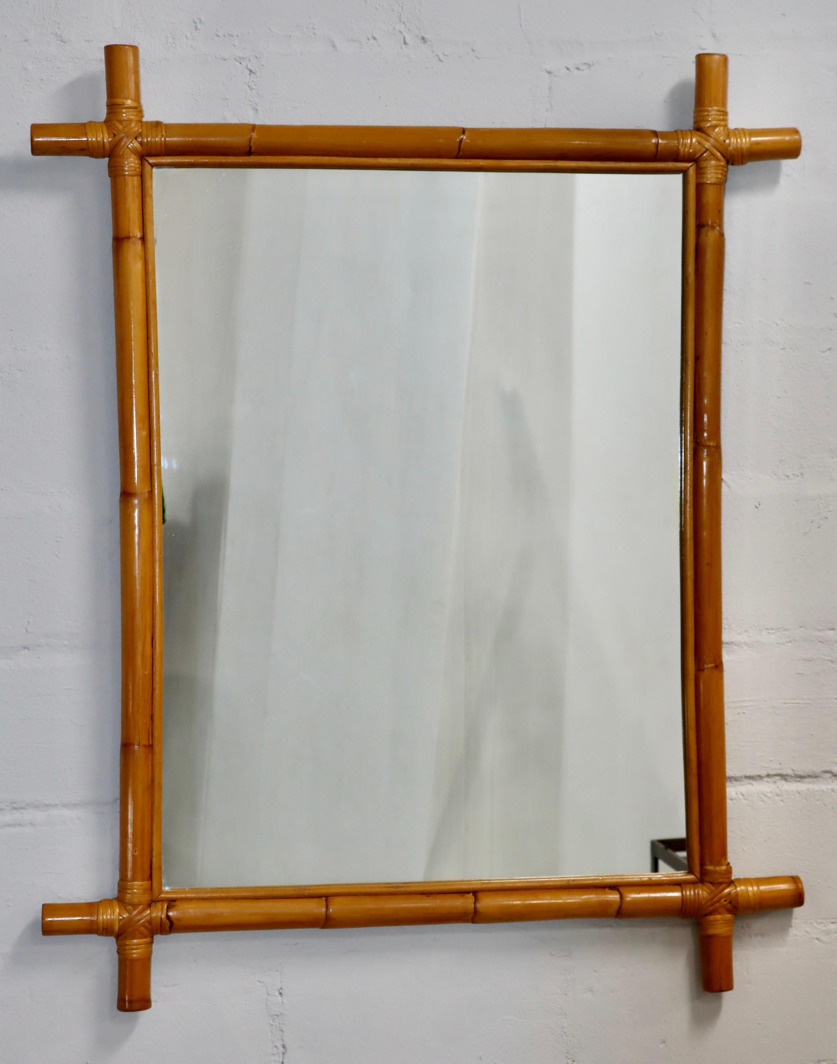 1960's Mid-Century Modern Bamboo And Rattan Large Wall Mirror For Sale 4