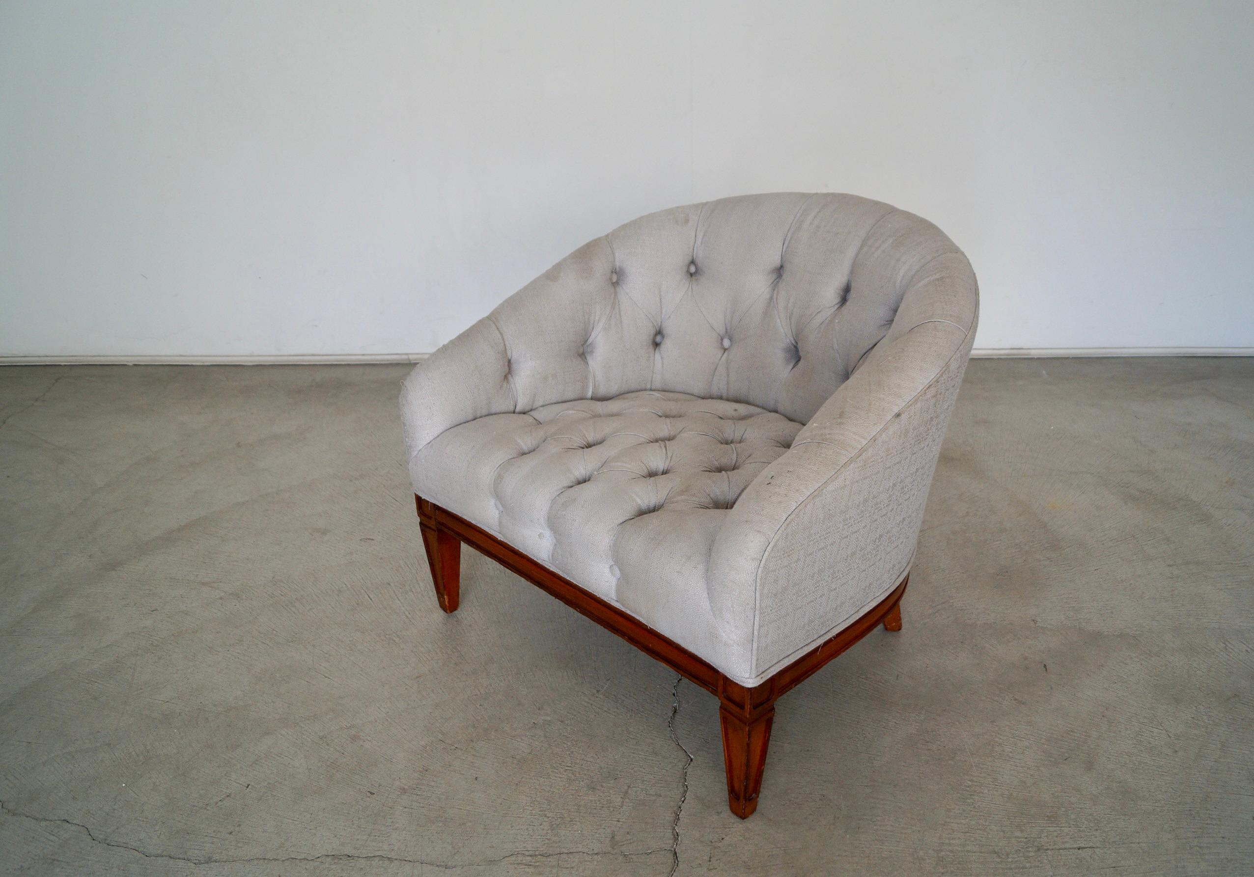Mid-20th Century 1960's Mid-Century Modern Barrel Back Lounge Chair For Sale