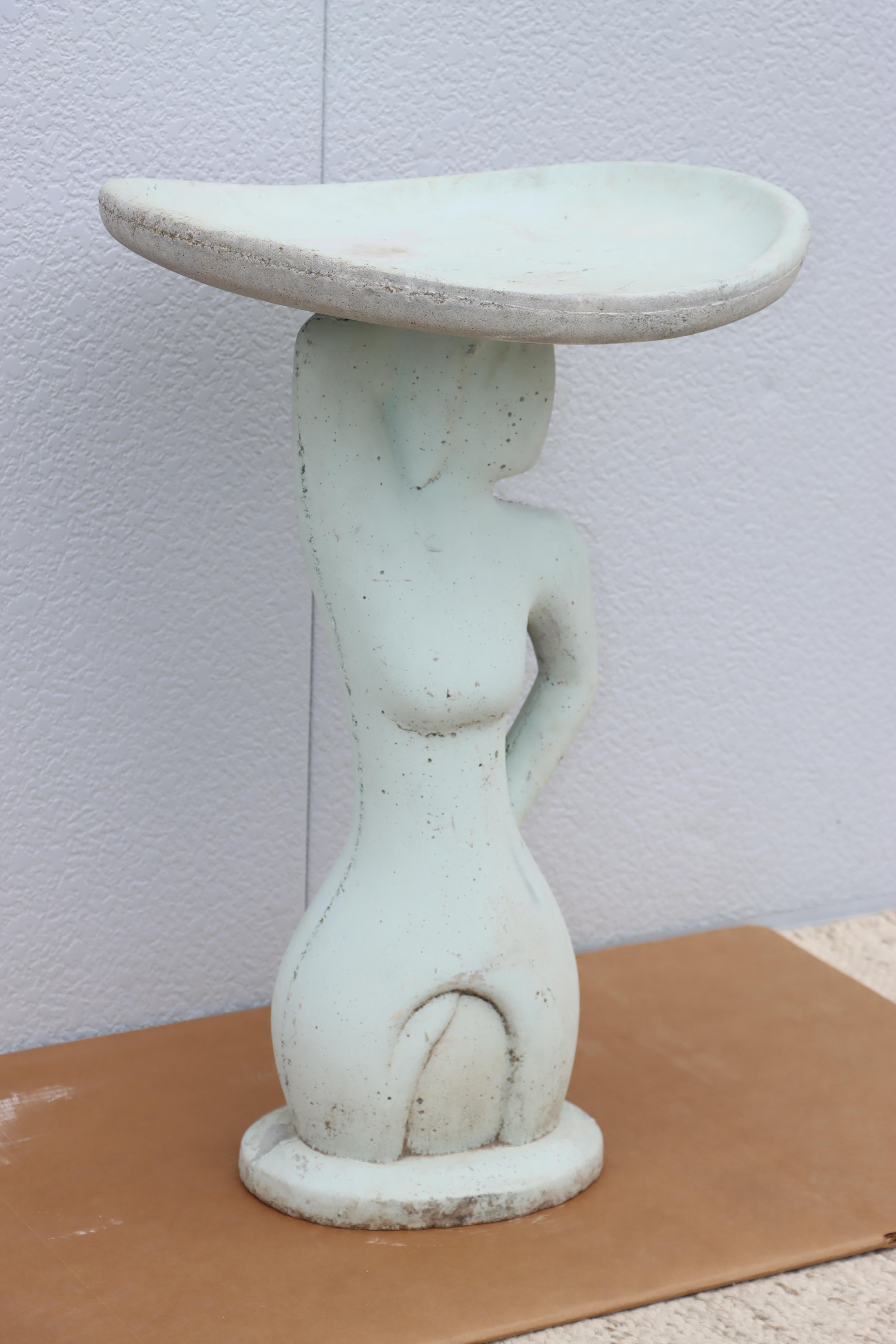 1960s Mid-Century Modern bird bath designed by a Virginia artist this one is one of only of 10 made, in vintage original condition with some wear and patina due to age and use, there is a small chip to the back of the base.